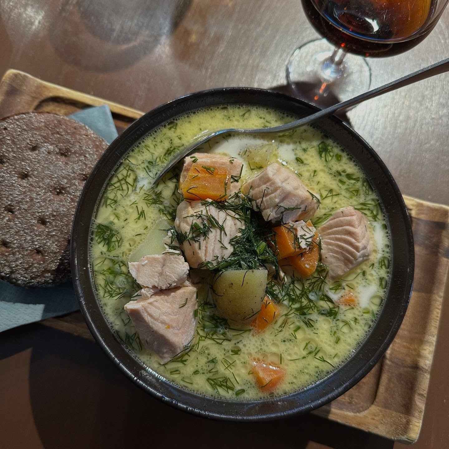 There&rsquo;s nothing better than a comforting and satisfying bowl of soup. Learn how to make the Finnish favorite Lohikeitto, or salmon soup, on today&rsquo;s yoopercabingrl blog: manninenscabins.com/cabin-blog/2025/11/16/lohikeitto 🍲 #lohikeitto #