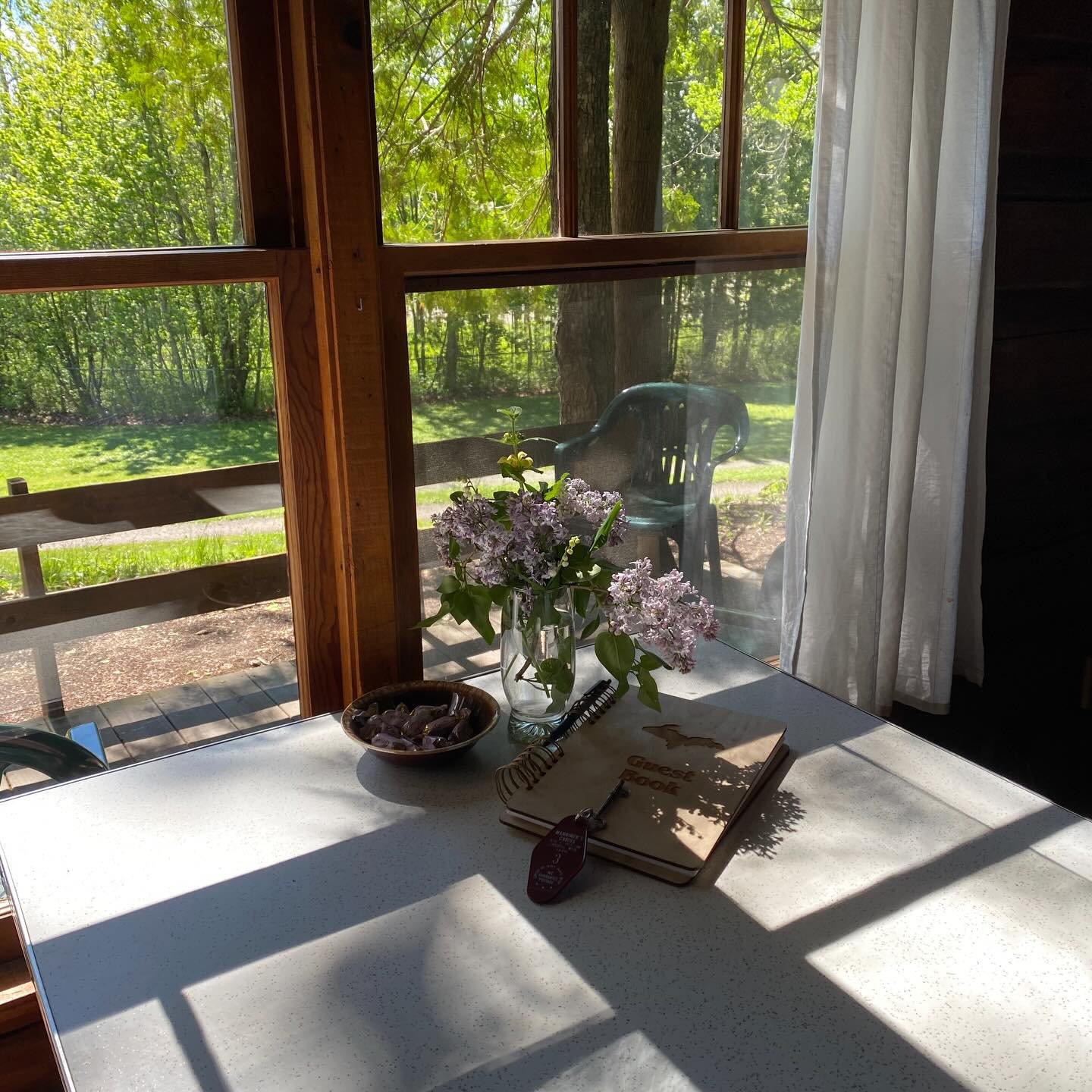 Start dreaming about your summer vacation. Book now to get your favorite cabin! Looking forward to another beautiful year. manninenscabins.com #otterlakelife #manninenscabins
