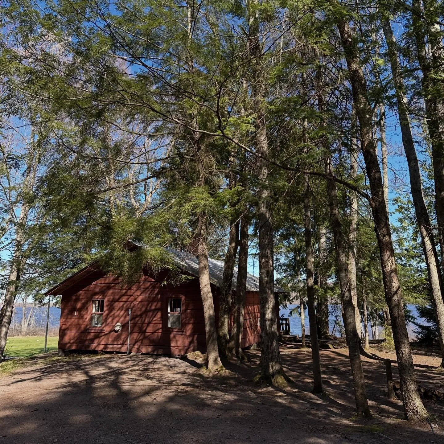 Yksi, Kaksi, Kolme, Nelj&auml;. See updated photos and rent your favorite at manninenscabins.com. #yksicabin #kaksicabin #kolmecabin #neljacabin #manninenscabins