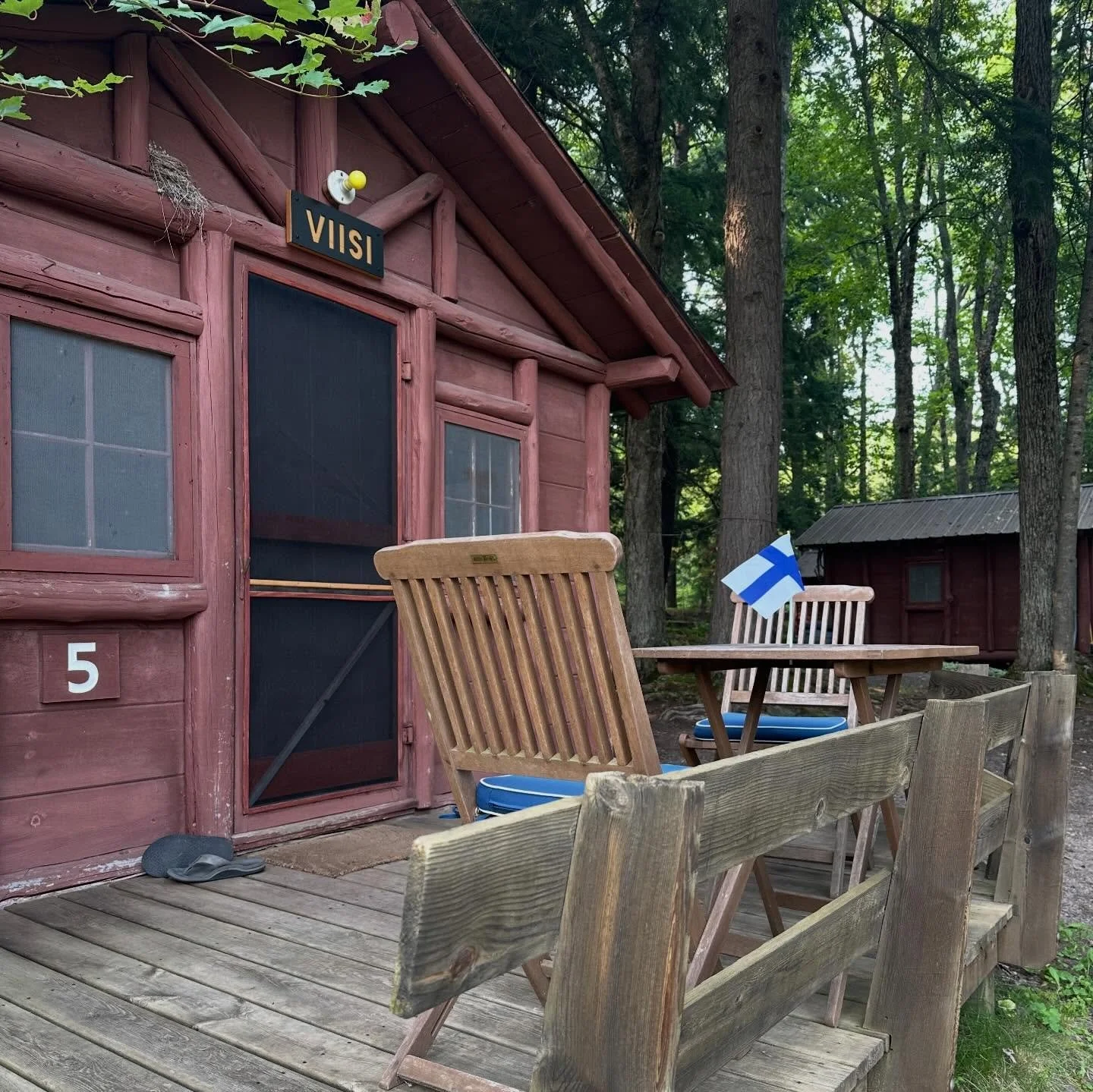 Viisi, Kuusi, Seitsem&auml;n. See updated photos and rent your favorite at manninenscabins.com. #viisicabin #kuusicabin #seitsemancabin #otterlakelife #manninenscabins