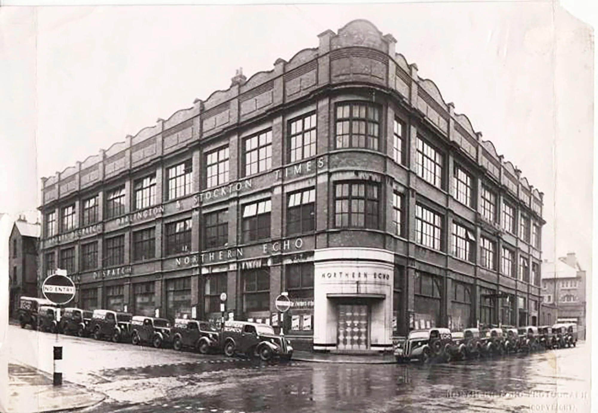 Hoot Architecture - Northern Echo Buidling.jpg