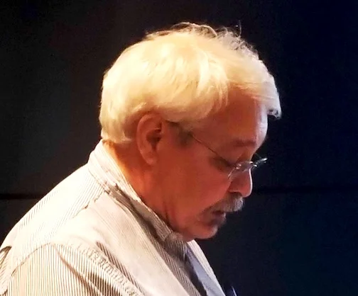 Journalist Rod Spaw reflects on coming of age in the Vietnam era and the social and political forces shaping big events in the twilight of the war. Photo: Gary May.