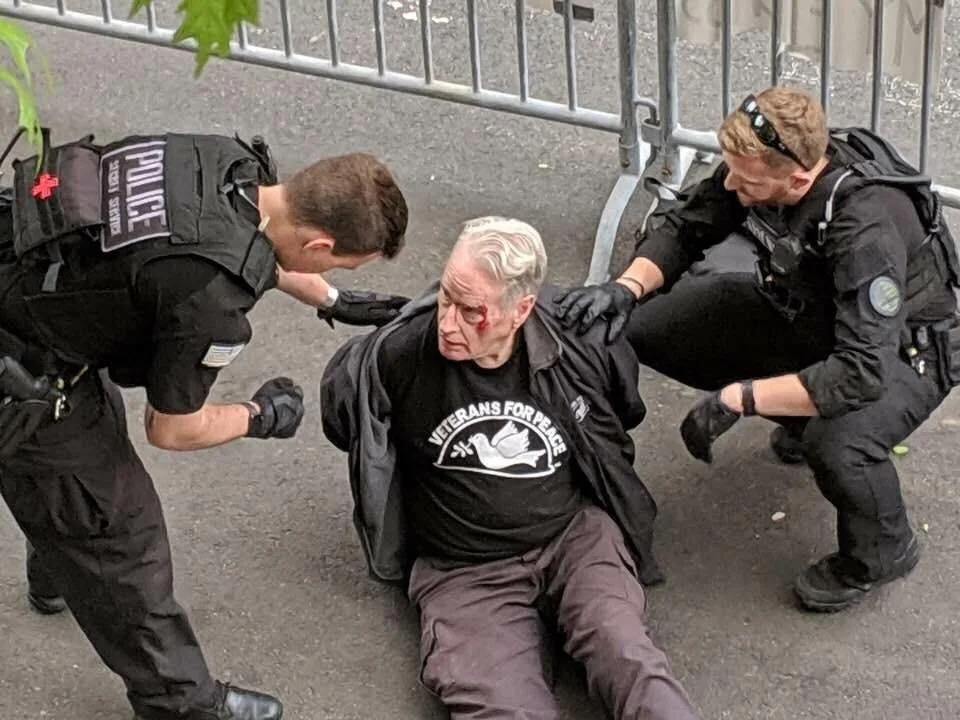 DC SECRET SERVICE COMES DOWN HARD ON VFP PREXY/VEGGIE TOSSER