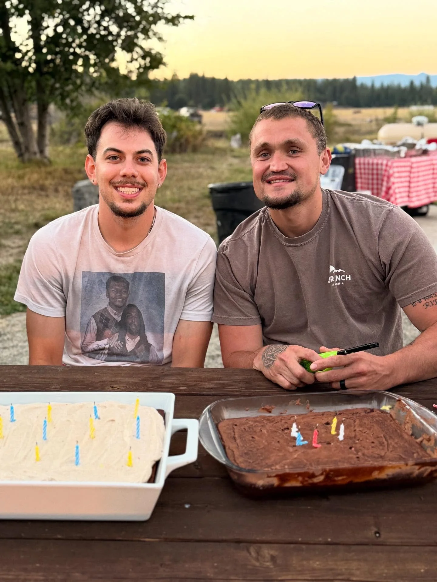 Double the reason to celebrate 🎉 A birthday + 4 years sober! Grateful for milestones like this in the Rockside family. 🙌