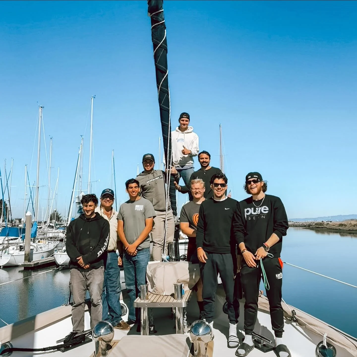 The students had a chance to set sail on the San Francisco Bay for a fun weekend adventure! ⛵️ Big thank you to friends of Rockside who make special memories like this possible for students. #liferestoration #rocksideranch