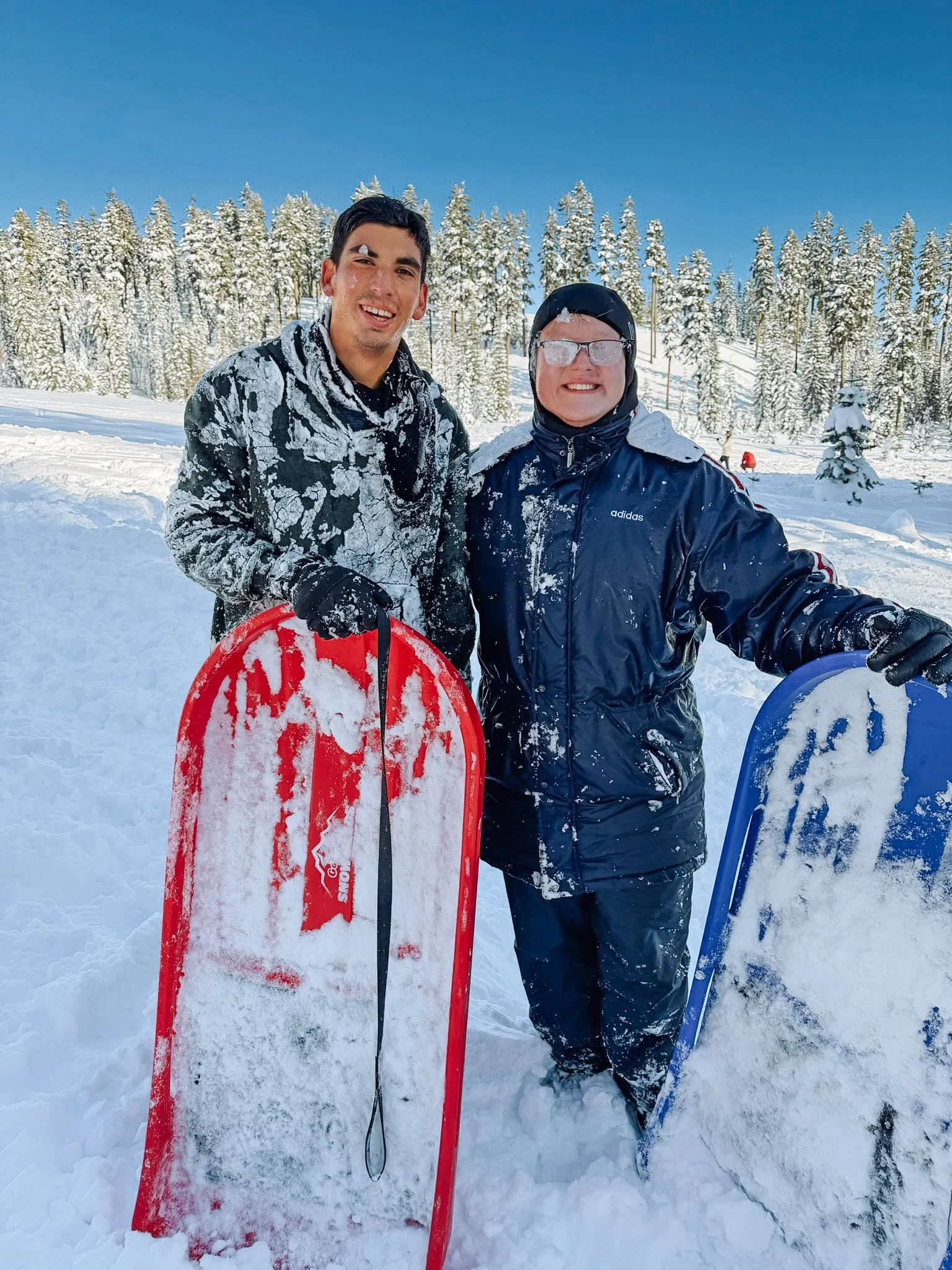 We're all smiles over here in Etna! 😁  Loving the sunshine and snow! 🗻🌨🔅

#RocksideRanch #Outdoors #LifeRestoration