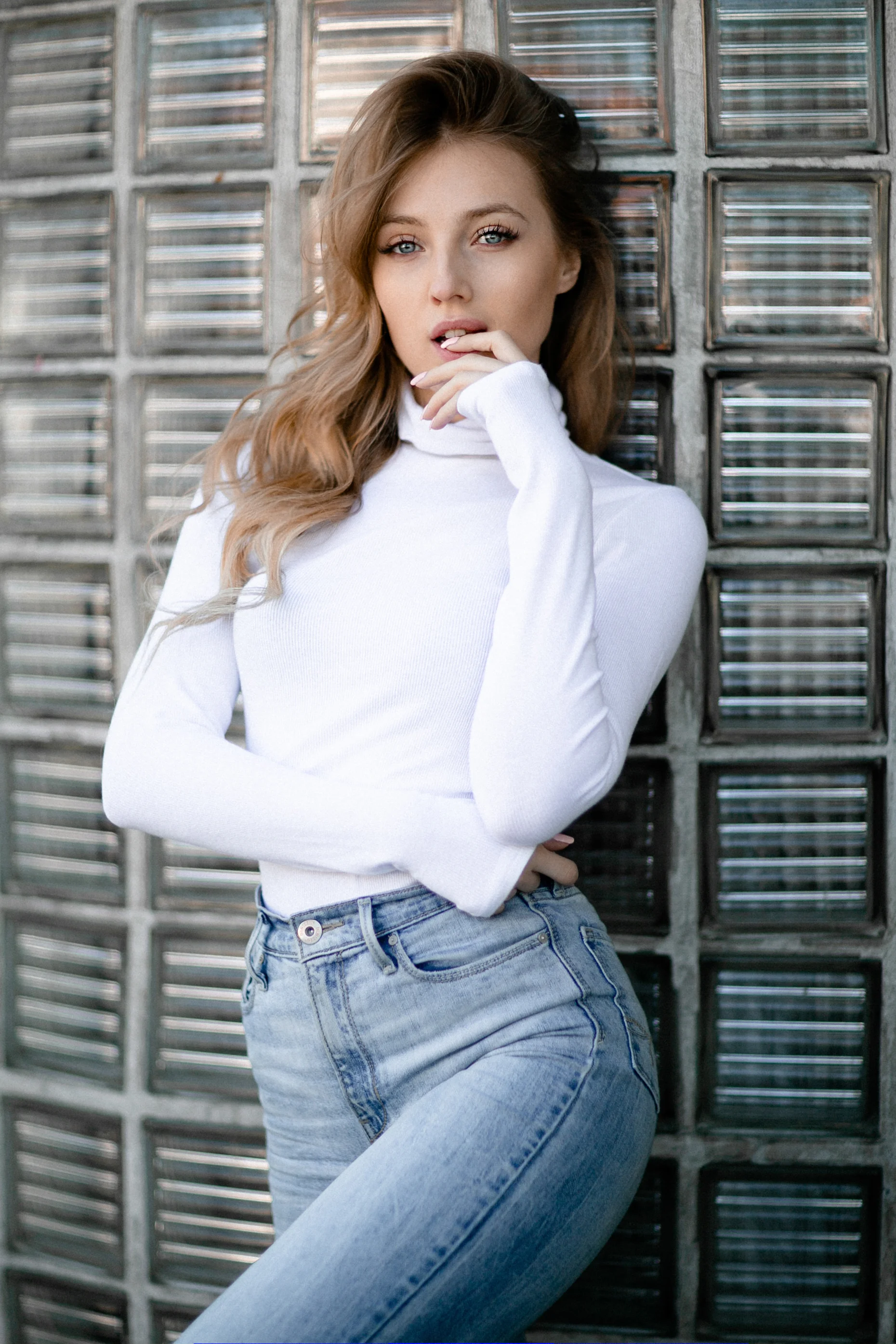 A_GL4944-2.jpg
