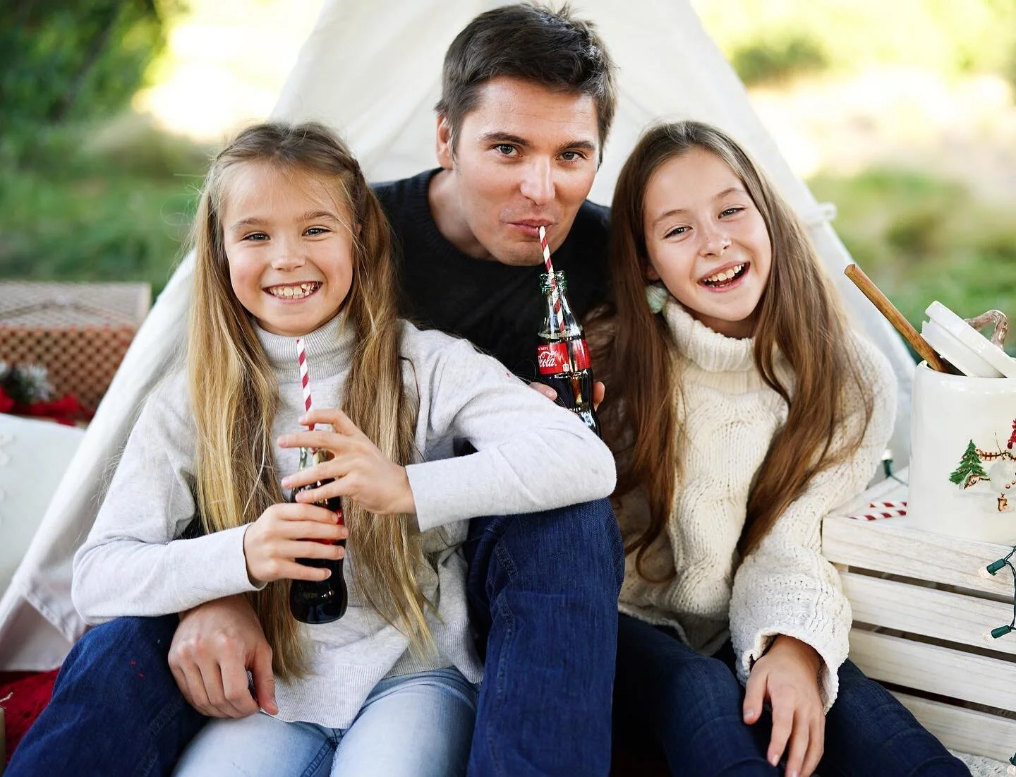 Dad and daughters😍⭐️