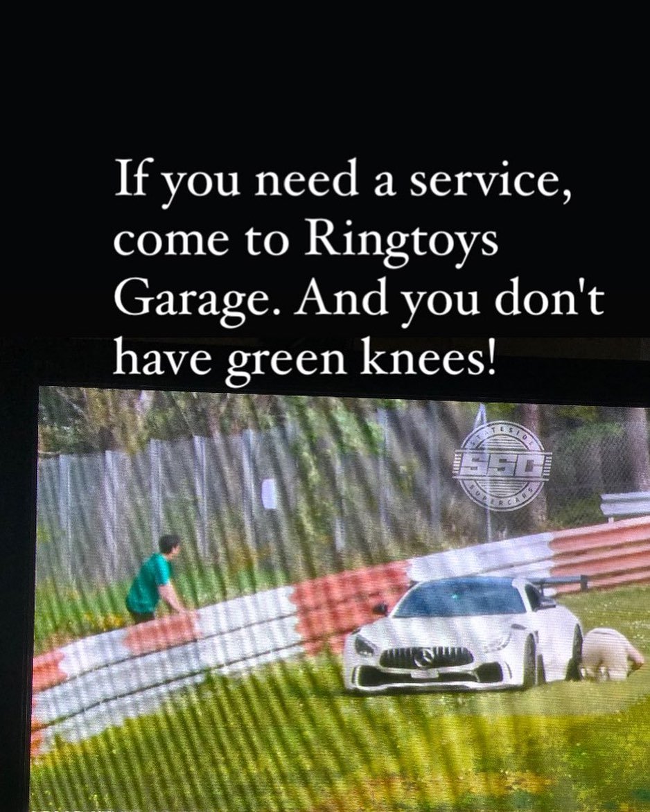 If you need a service, come to Ringtoys Garage. And you don&rsquo;t have green knees!