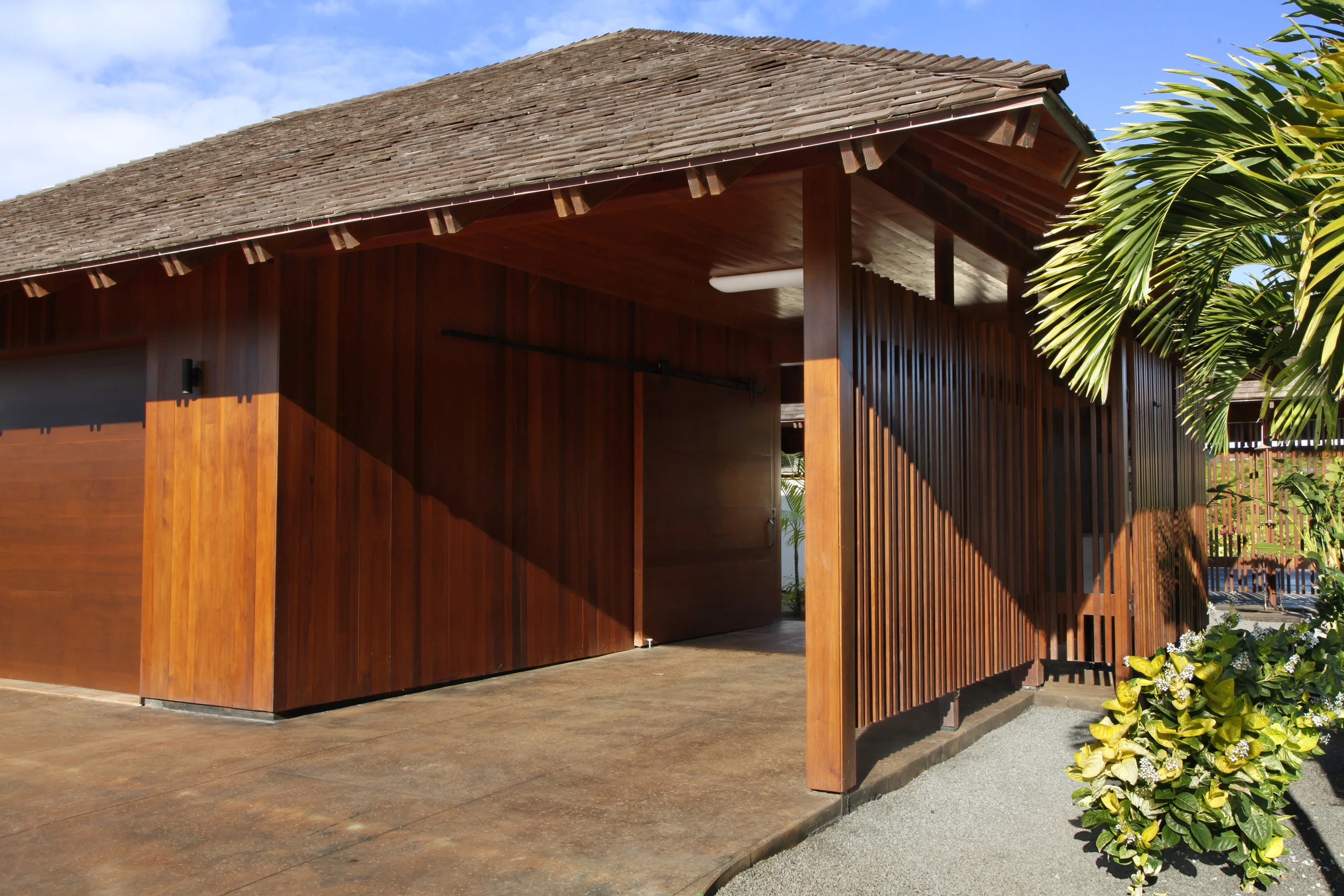 CARPORT