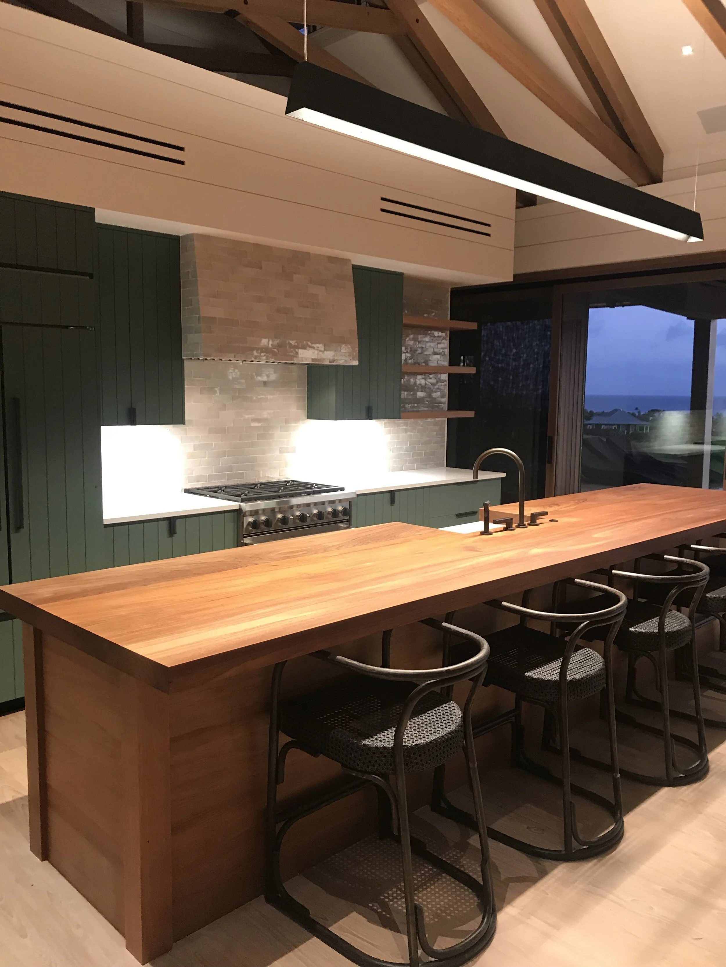 TEAK ISLAND AT KITCHEN