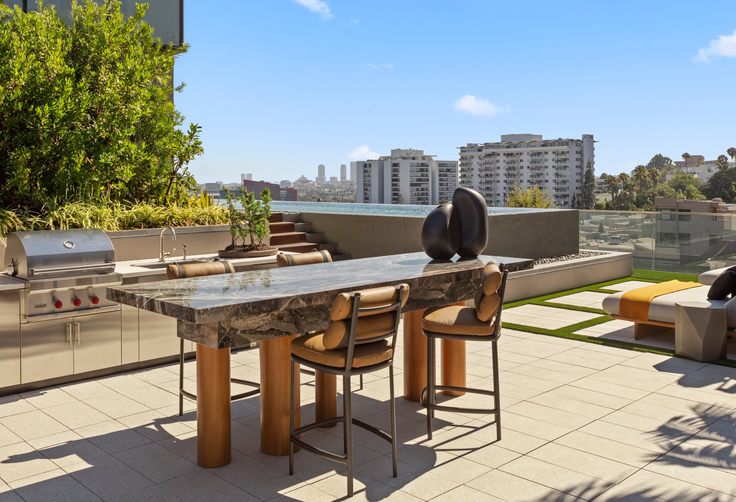 View of CALIFORNIA PENTHOUSE — KES Studio