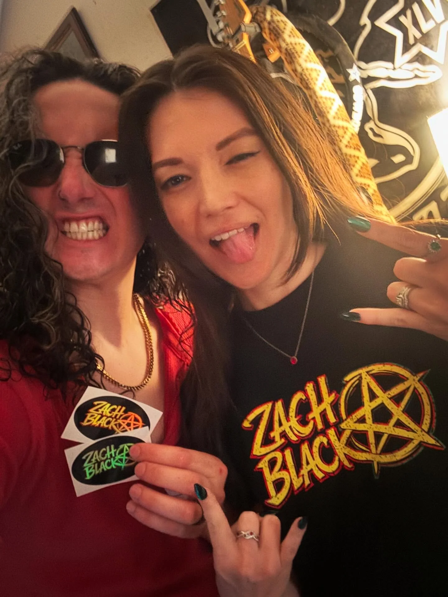 SXSW26 has arrived!! Paige and I would love to see some friends out at these 2 shows this weekend 🤩😍

Friday I&rsquo;m honored to be playing the main stage at the annual @chickenranchrecords showcase @hitwatx 2:45-3:15 and Saturday night i'll be op