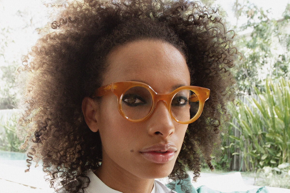 LAPIMA_OPTICAL-CAMPAIGN_NORA_AMBER.jpg