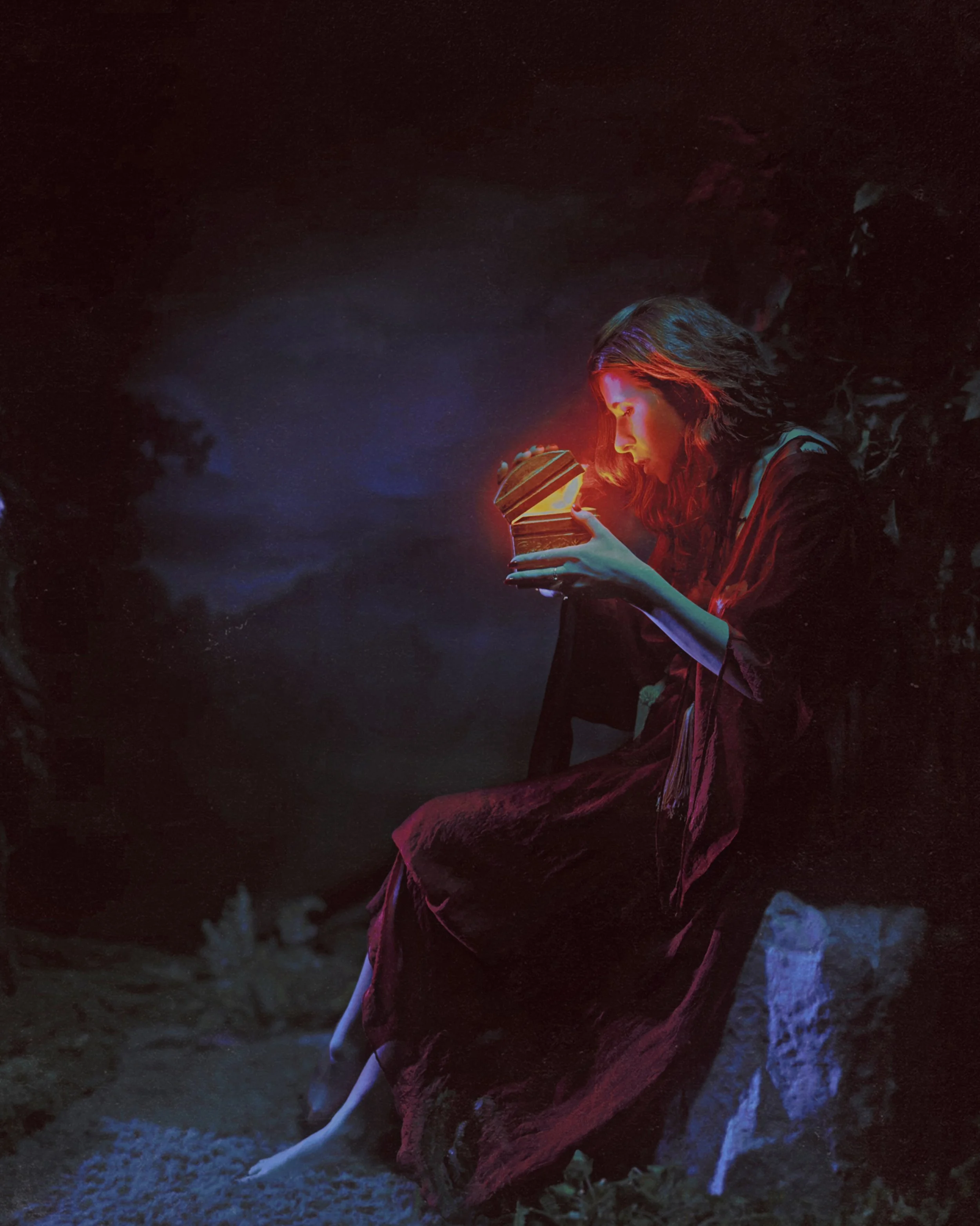 Lightwitch-5.jpg