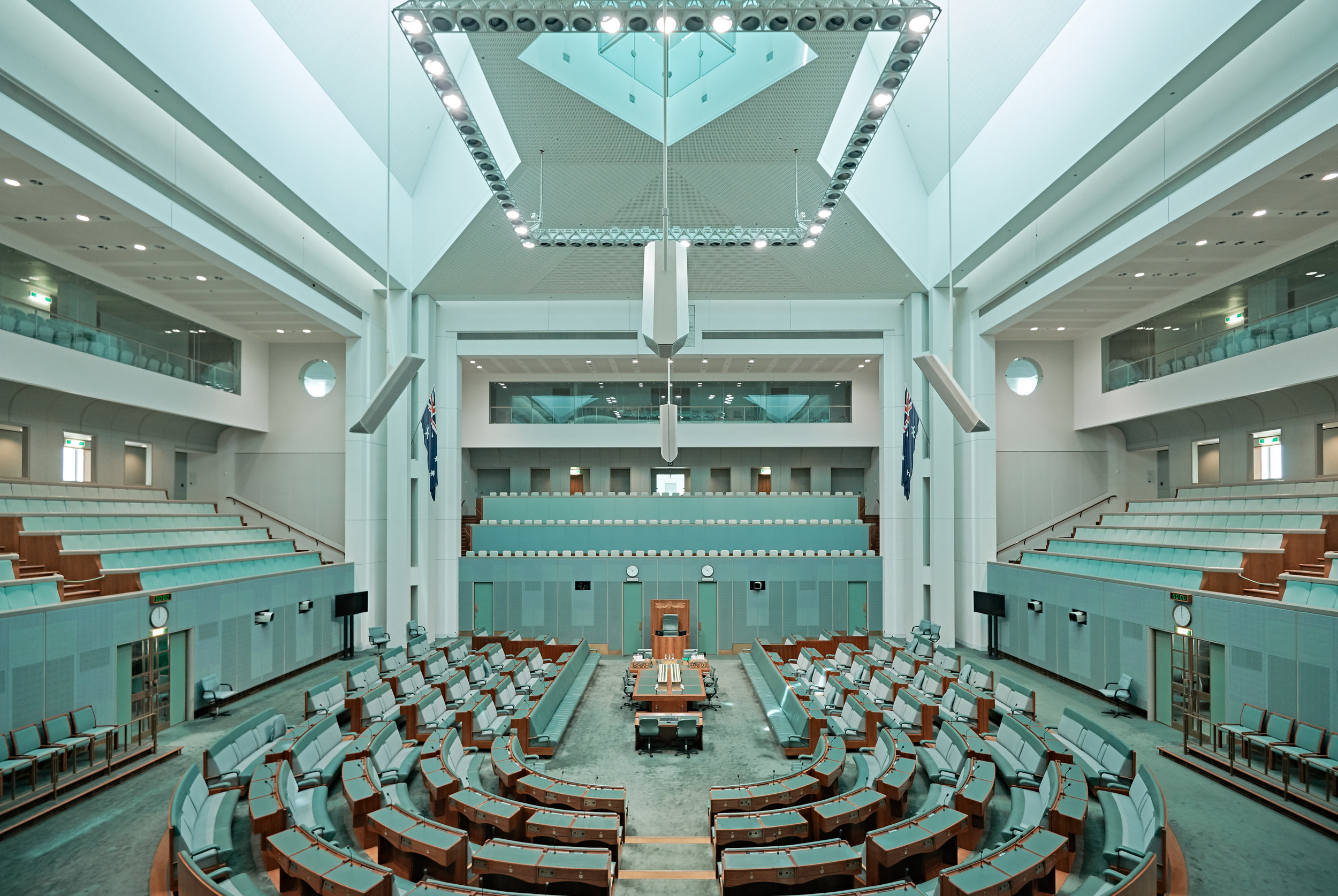  Canberra 