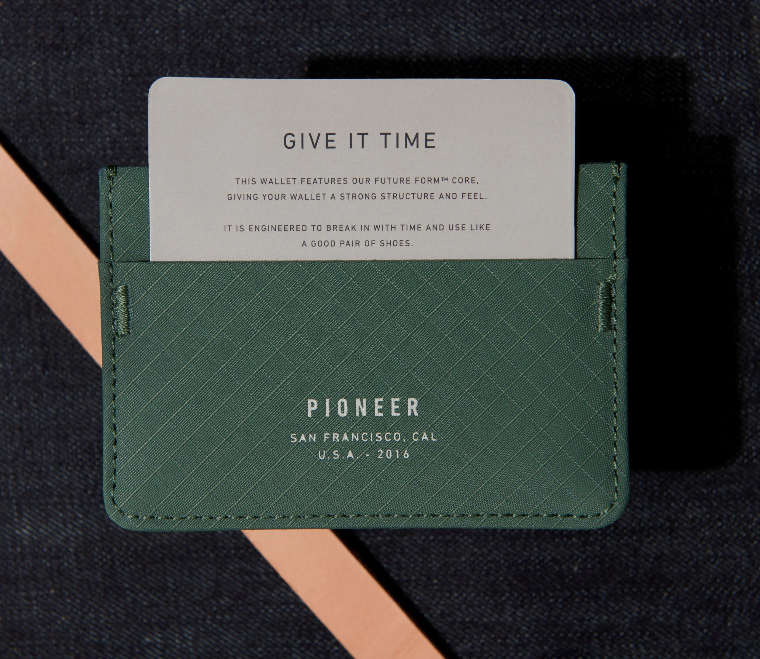WALLET_PIONEER_2278.jpg