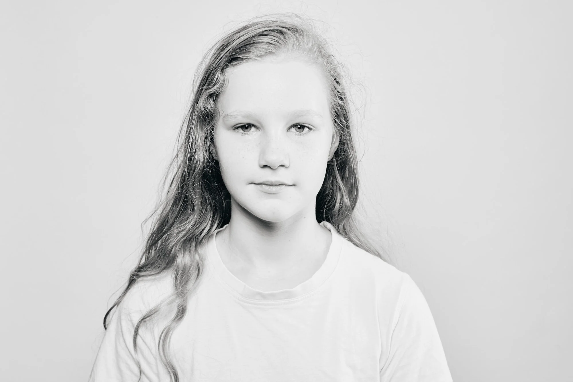 photography studio, professional female portrait, Sydney best portrait photographer, editorial style portraits, Leah Lefens Photography, Professional sydney photographer, Redfern Photographer, wonder, youth, girl portrait, classic portraiture, calm