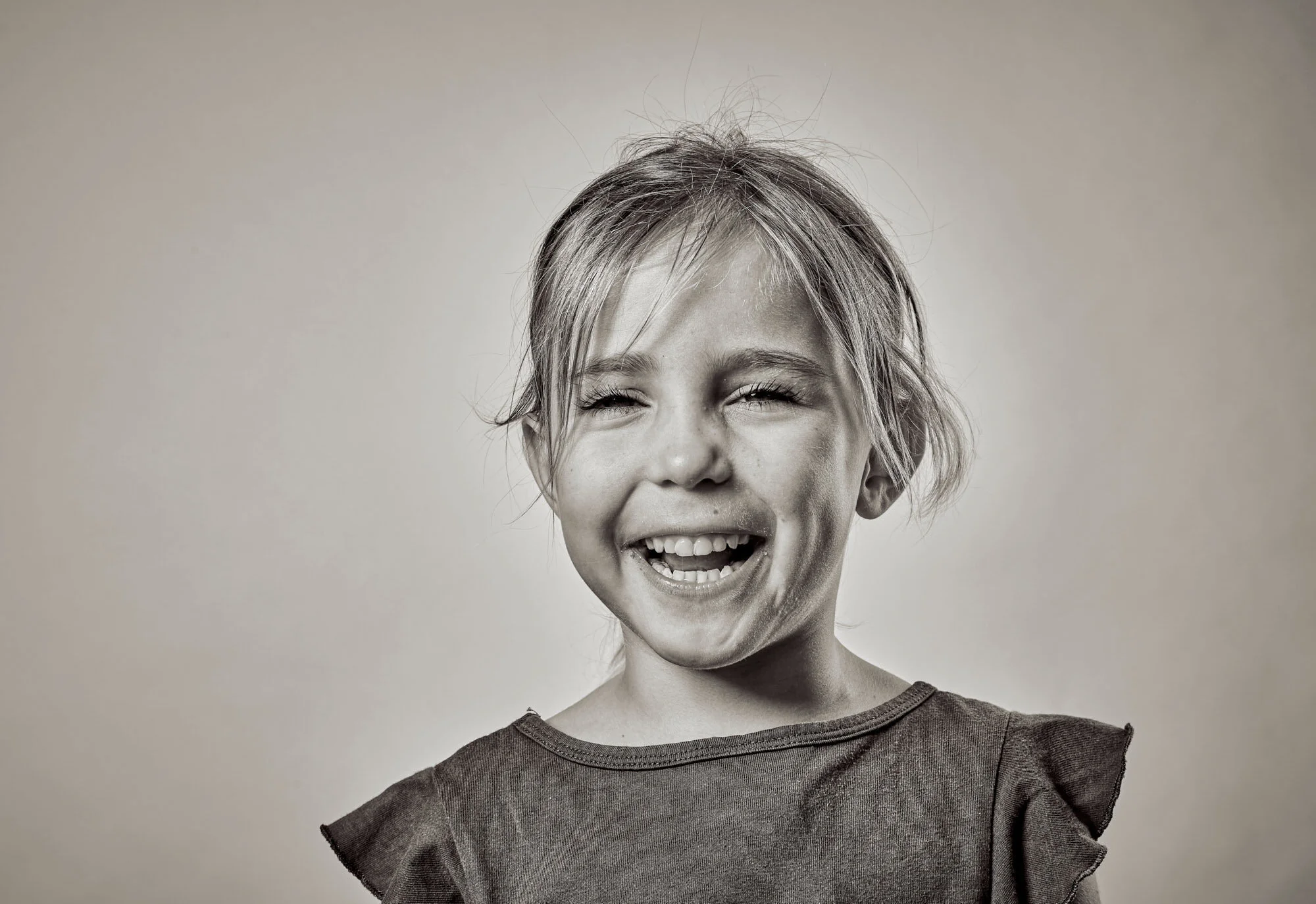 photography studio, professional female portrait, Sydney best portrait photographer, editorial style portraits, Leah Lefens Photography, Professional sydney photographer, Redfern Photographer, wonder, youth, girl portrait, classic portraiture,funny
