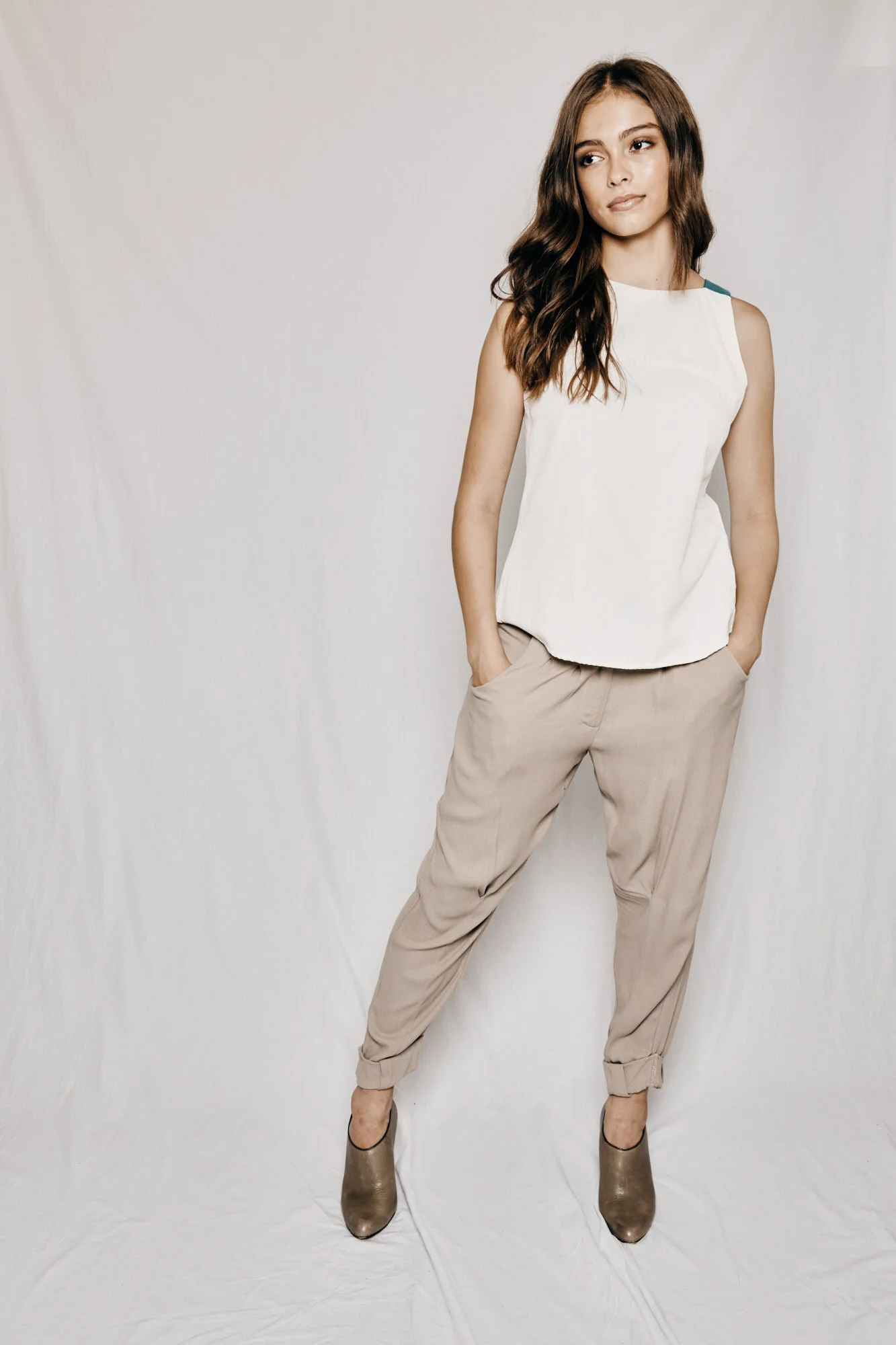 High end fashion photography, Female model, studio, professional female portrait, Sydney best portrait photographer, editorial style portraits, Leah Lefens Photography, Professional sydney photographer, Redfern Photographer