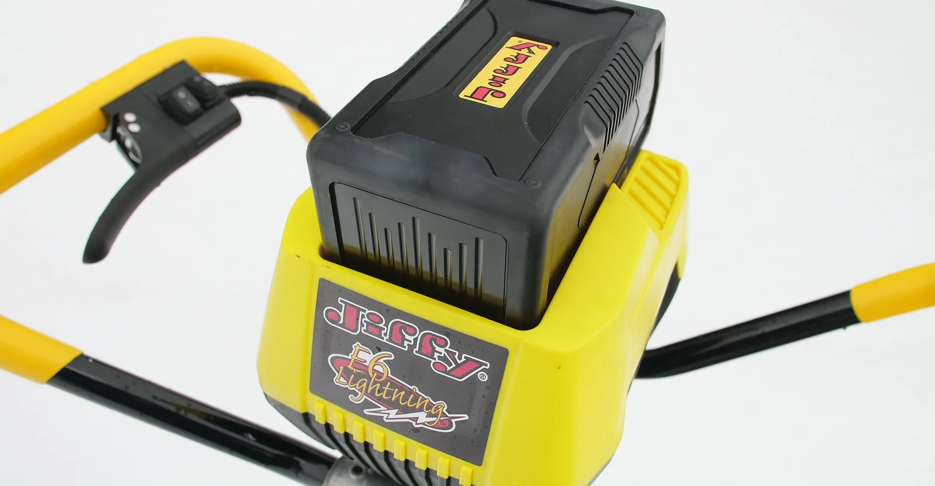 Jiffy+E6+for+Giveaway.jpg