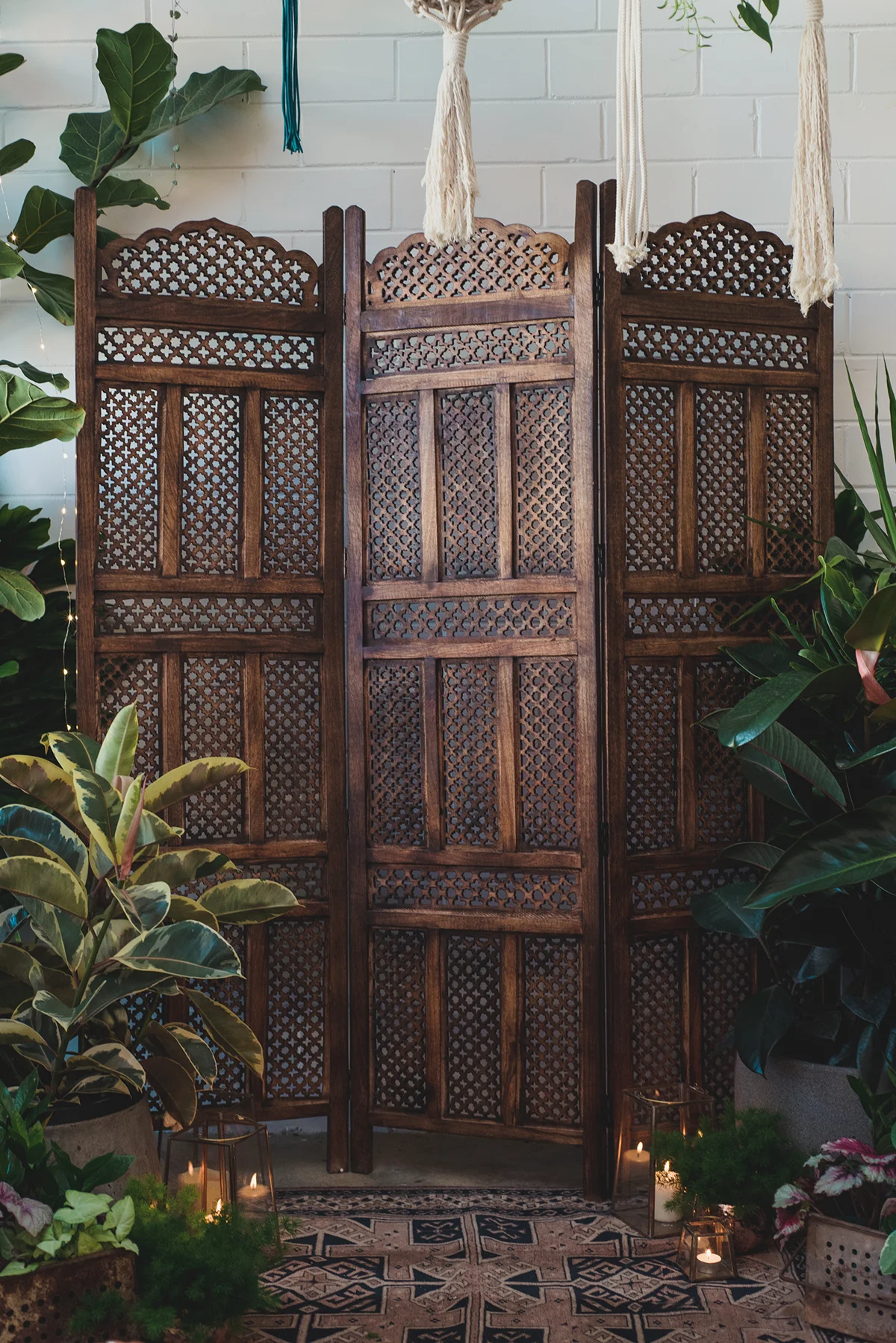 Pretty_Willow_Prop_Hire_Perth_CEREMONY_Backdrops_Moroccan -3-panel-screen.jpg