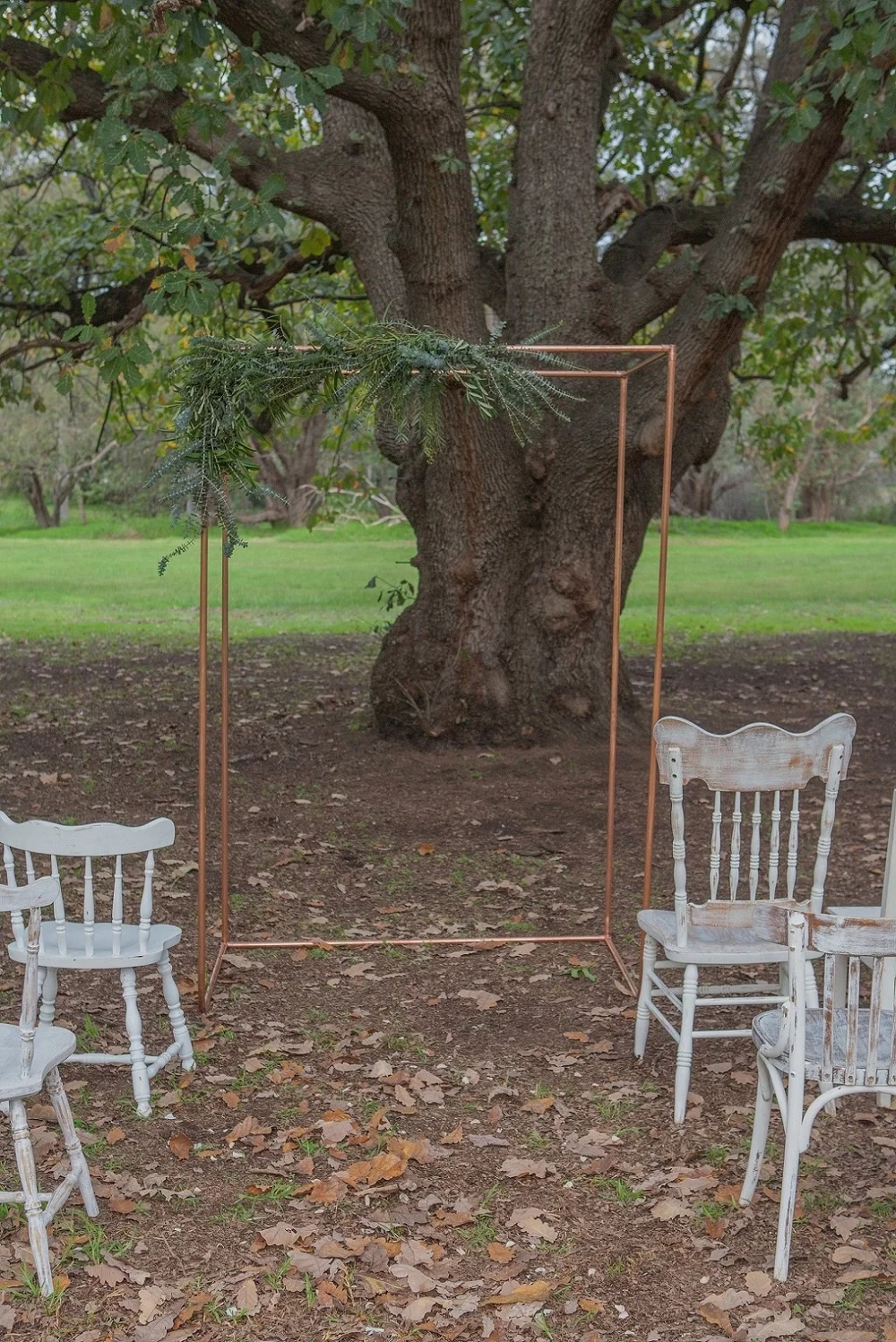 Pretty_Willow_Prop_Hire_Perth_CEREMONY_Backdrops_Copper-arbor.jpg