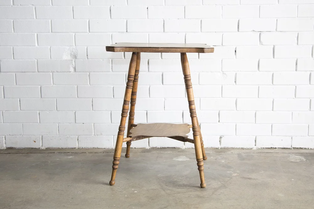 William Table