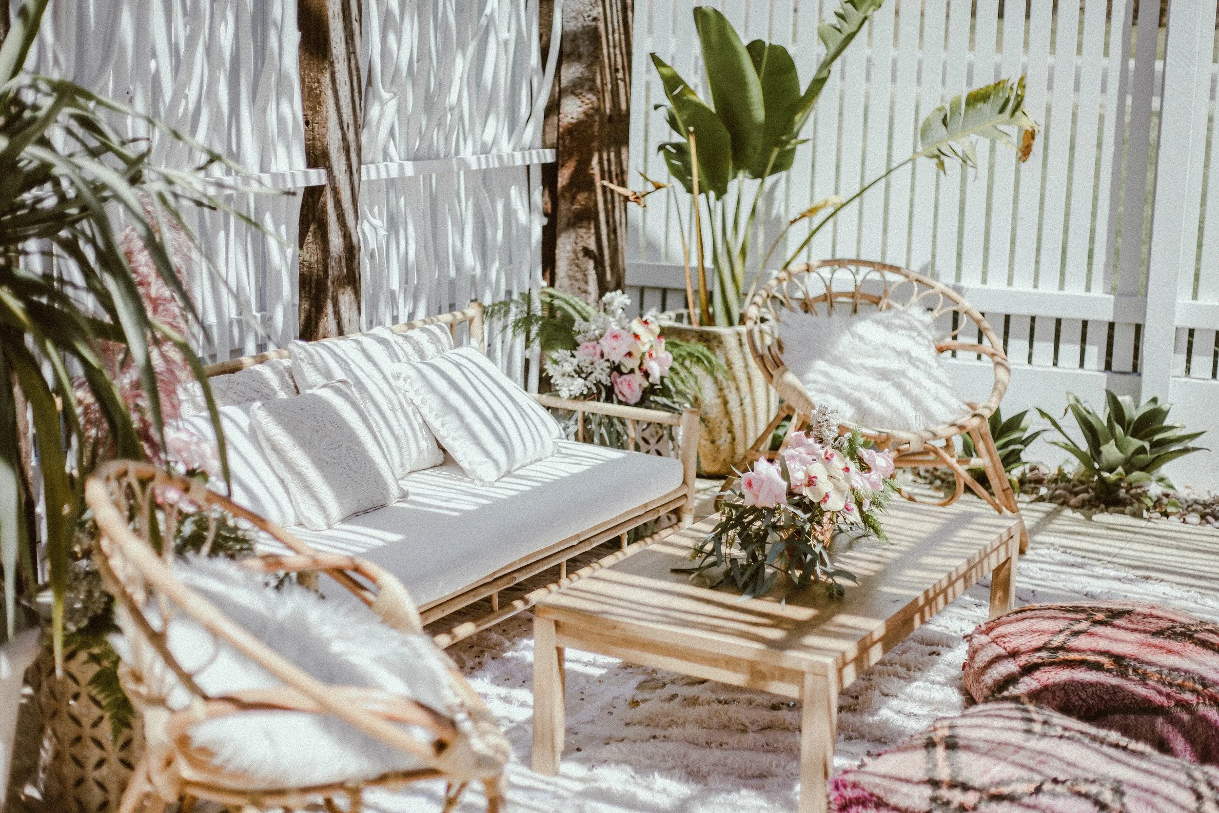 Pretty_Willow_Prop_Hire_Perth_PACKAGES_Basic_Bamboo_Lounge (3).jpg