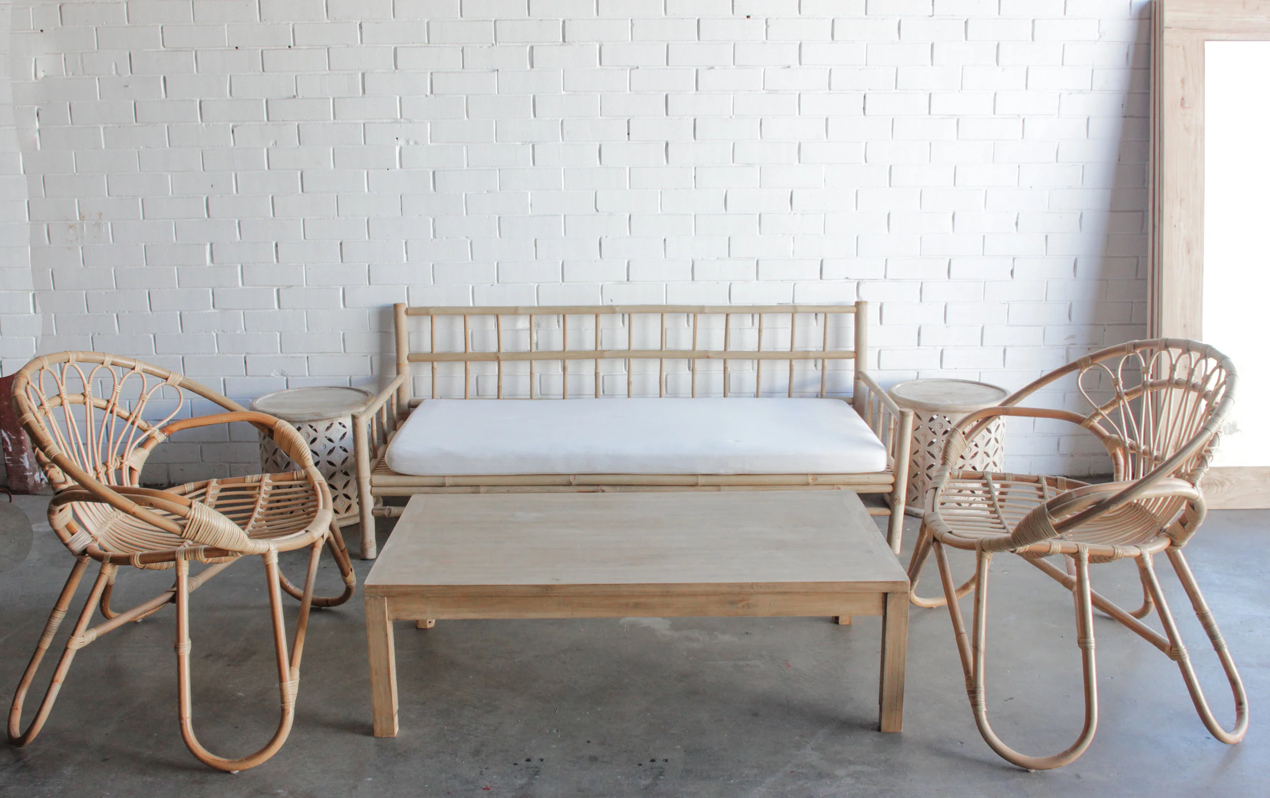 Basic Bamboo Lounge Setting Package