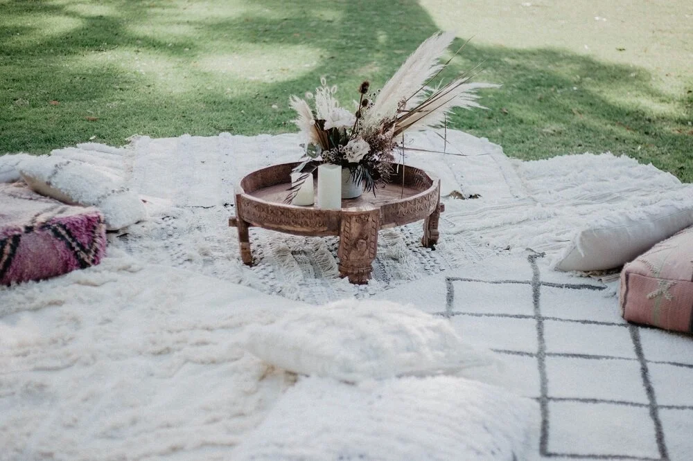 Oracle Round Luxe Picnic Package