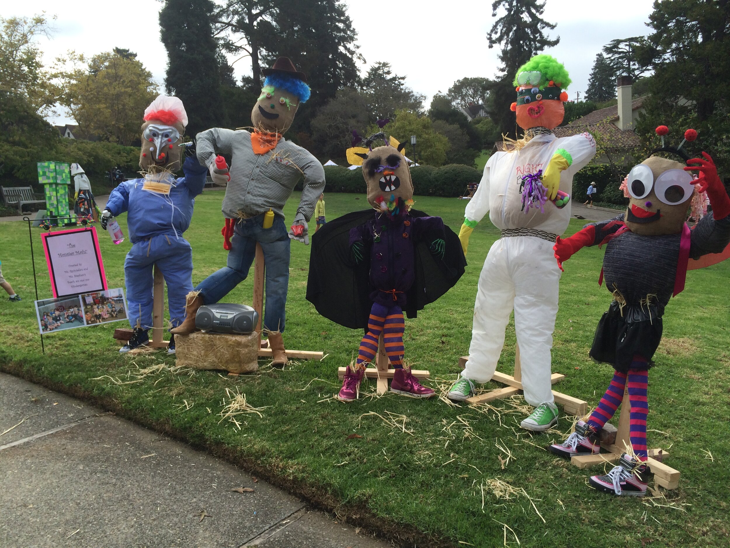 Harvest Festival Scarecrows 1.JPG