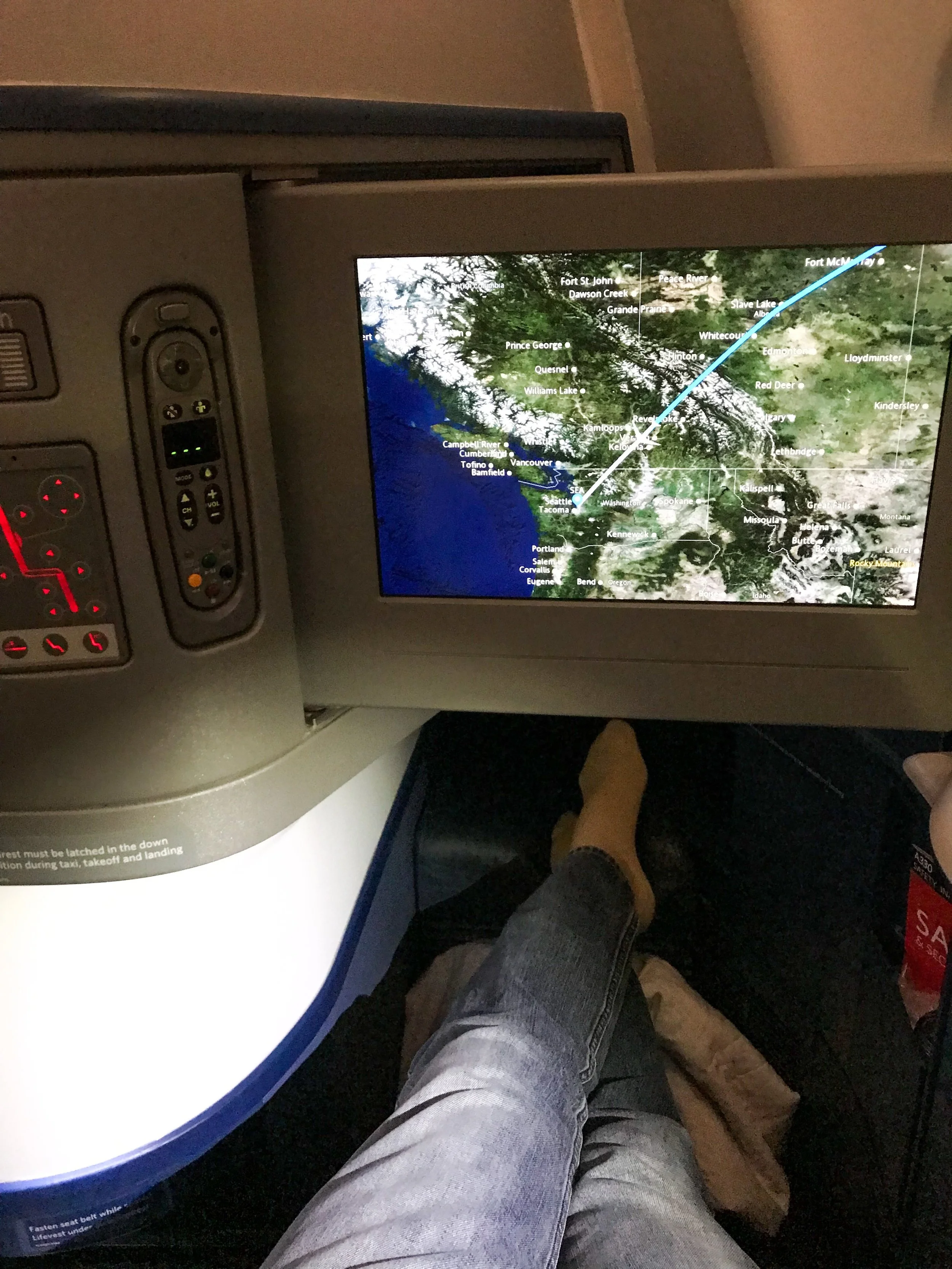The lights came back on approximately one hour before we landed in Seattle.
