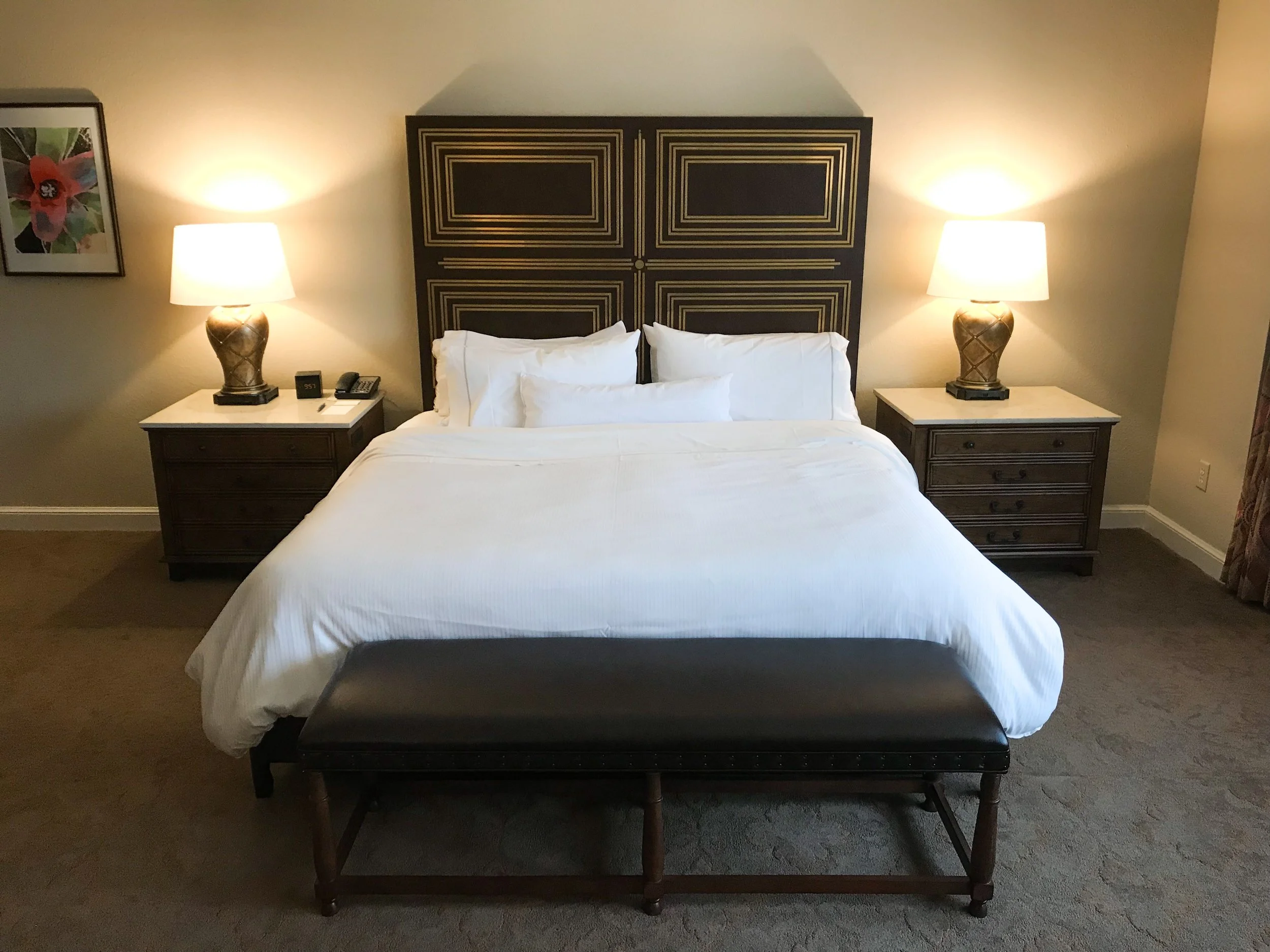 The bed was very comfortable, but there weren’t any easily accessible power outlets next to the bed.