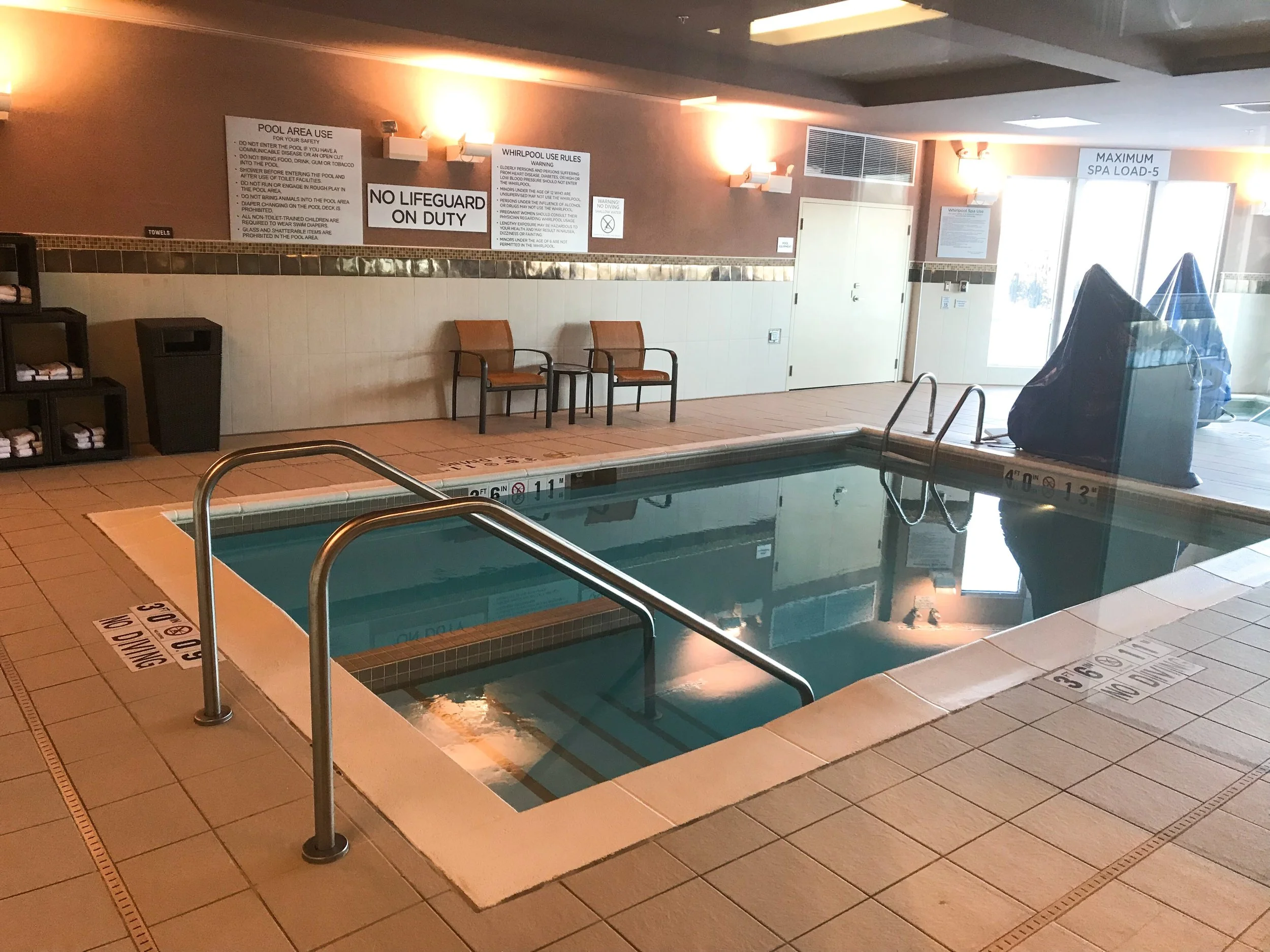 The pool was smaller than older style Courtyards. There was also a hot tub.