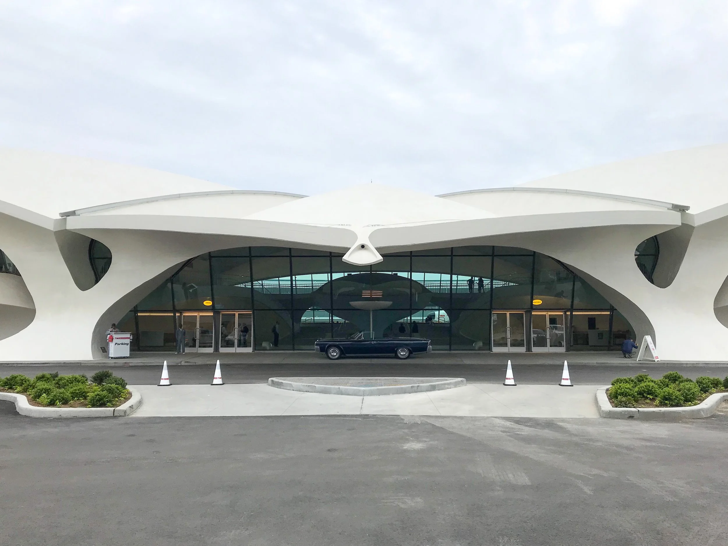 The view of the front entrance of the TWA Flight Center.
