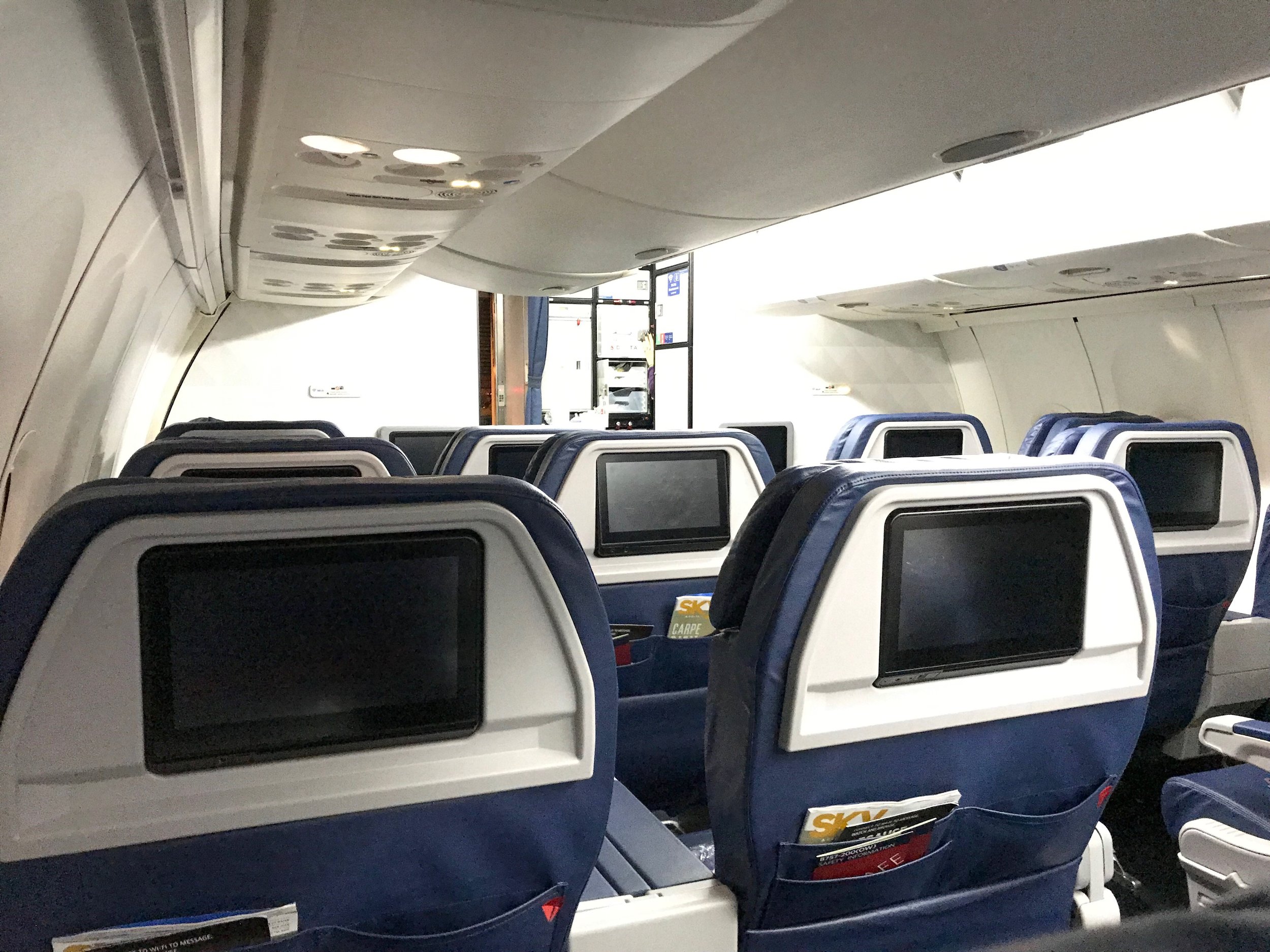 757 Seat Map Delta
