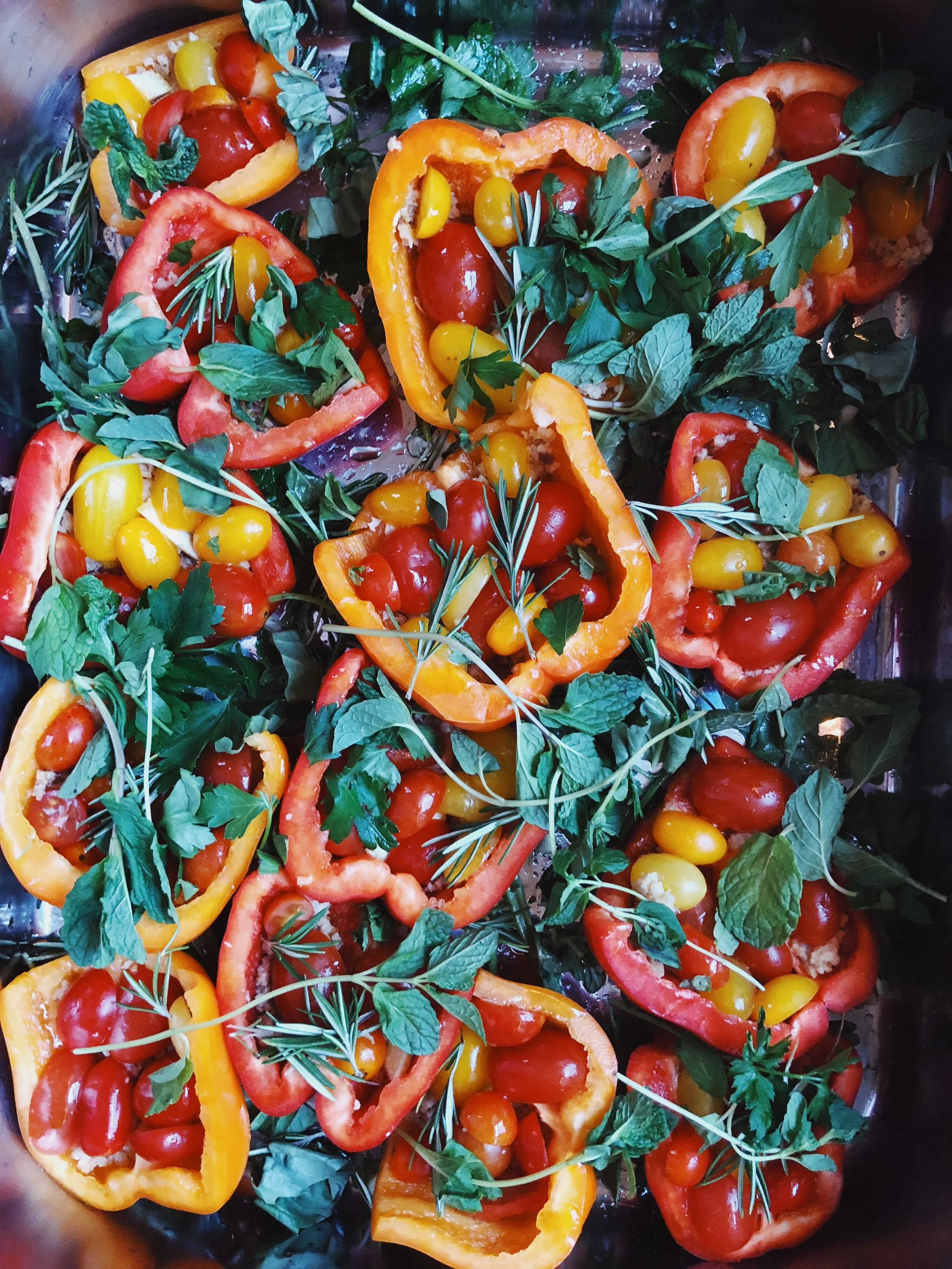 How to Host a Beautiful Dinner Party in a Smallish Apartment Without Spending a Million Dollars and Having a Melt Down