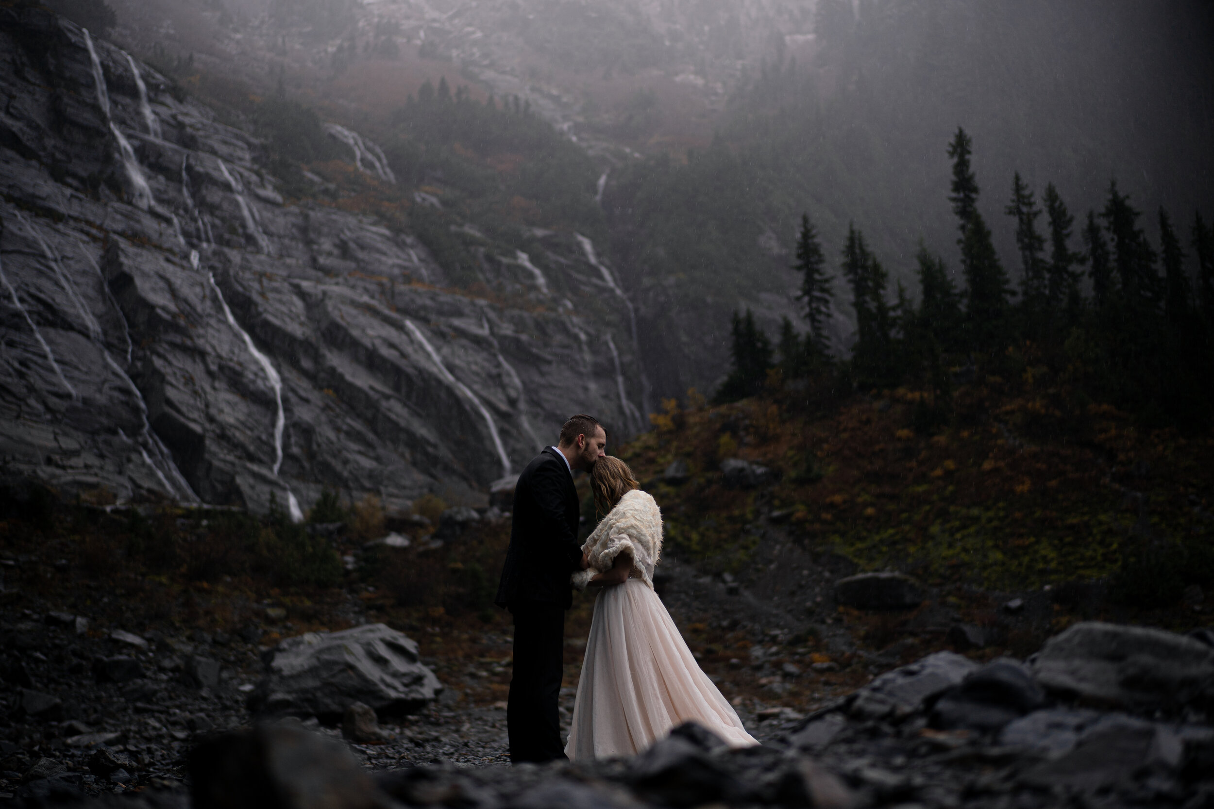 Raelin_Ice_Cave_Washington_Elopement-742.JPG