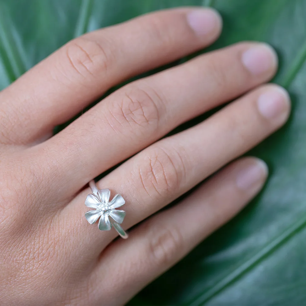 Flower Ring - Silver