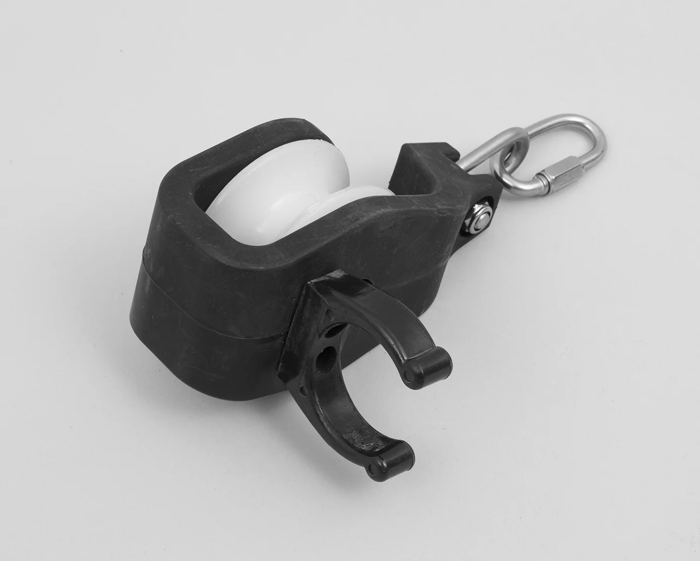 Nylon rope pulley