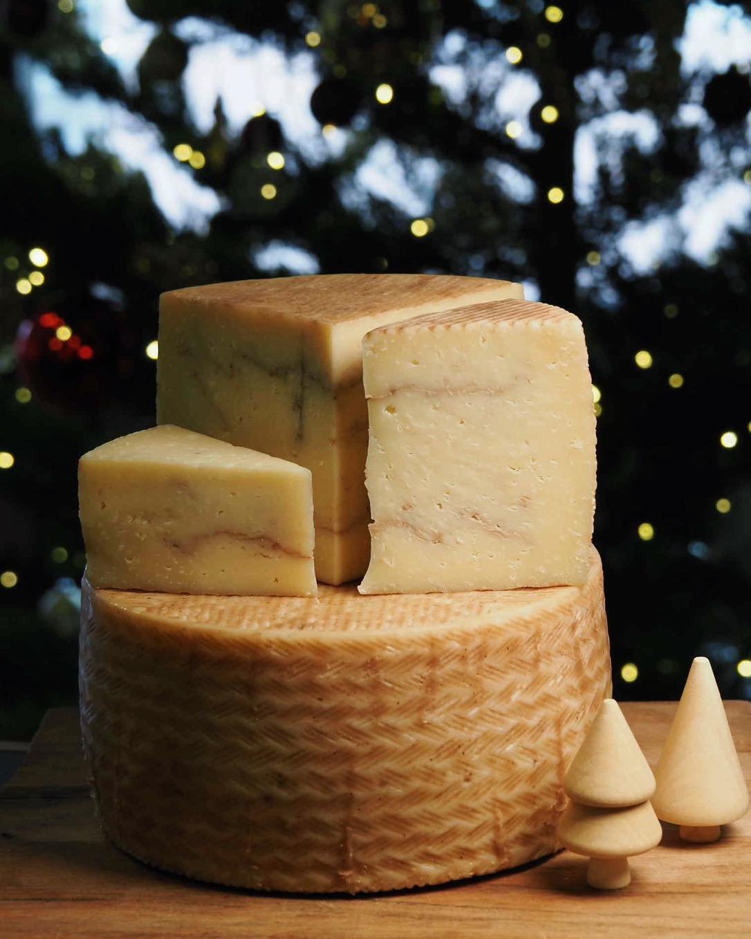 On the twelfth day of Cheesemas, my cheesemonger gave to me&hellip;

Sheep&rsquo;s milk cheese with chestnut cream 🌰🧀

This Spanish cured sheep&rsquo;s milk cheese is aged for five months, then delicately injected with chestnut cream for a beautifu