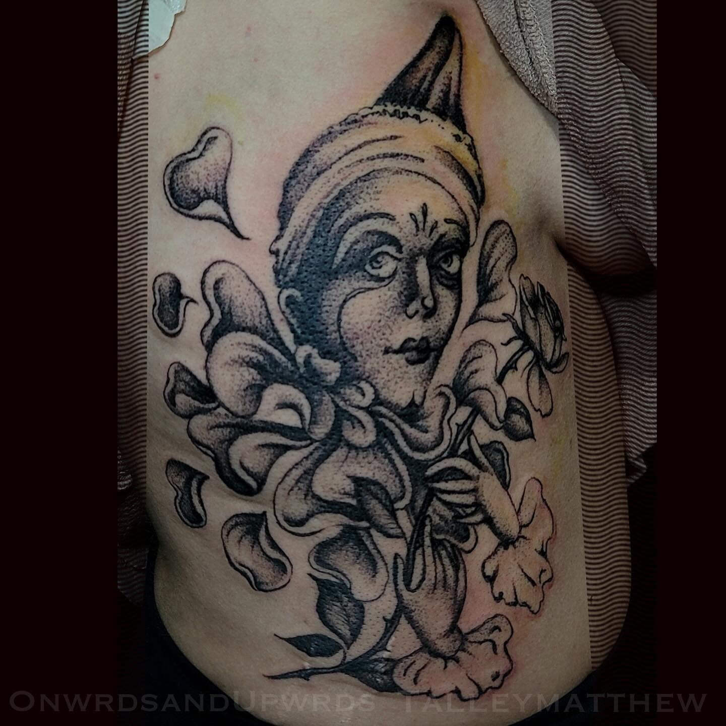 Clearly I may be drawn to some imagery, and so are you. Thanks for having good taste! Heres a selection of my work, single session, healed and fresh. Clowns, skulls, ladies, hands, spiders, flail, roses, peonies, thorns, centipedes, butterflies. Than