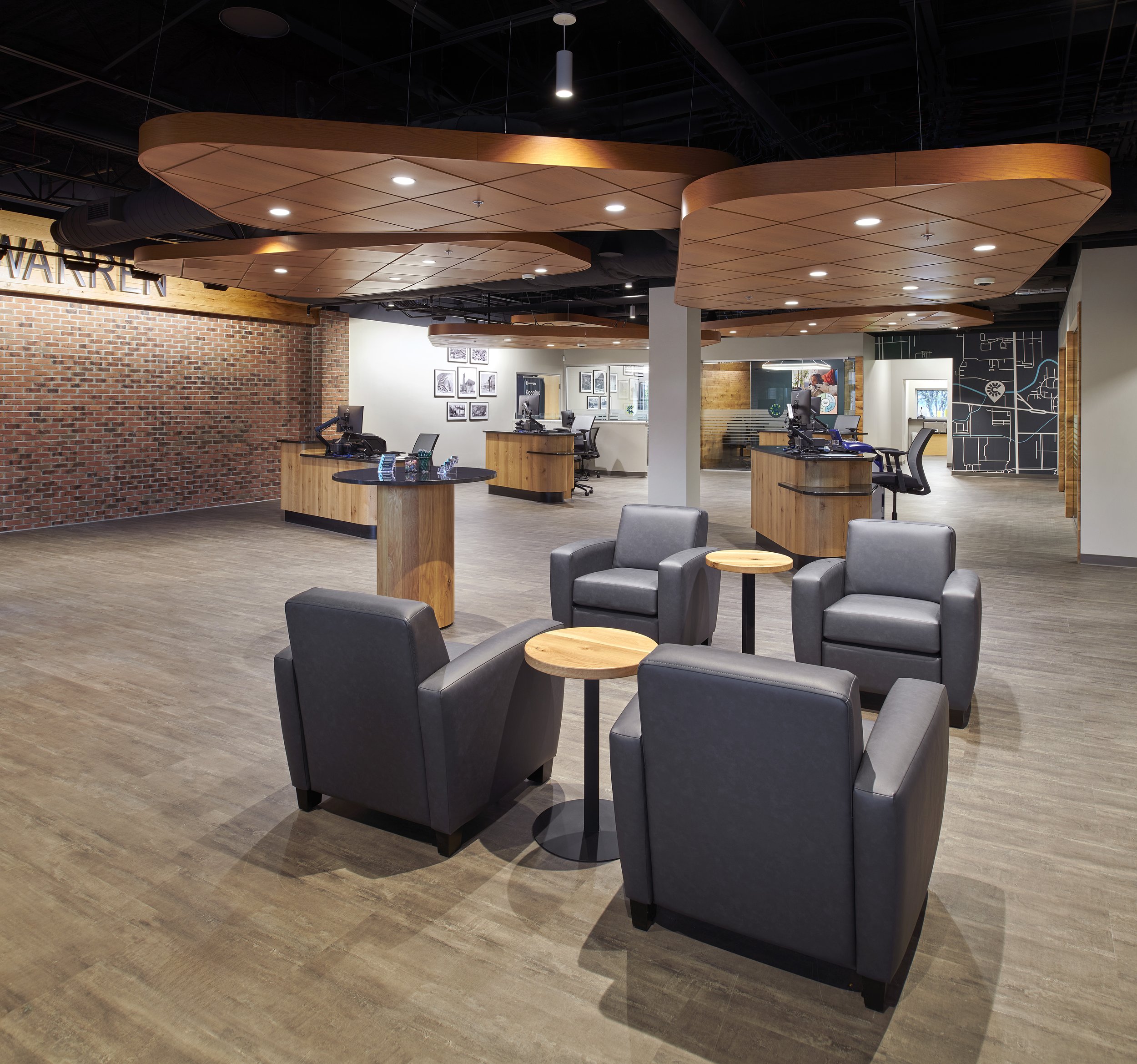 Lobby_2.jpg