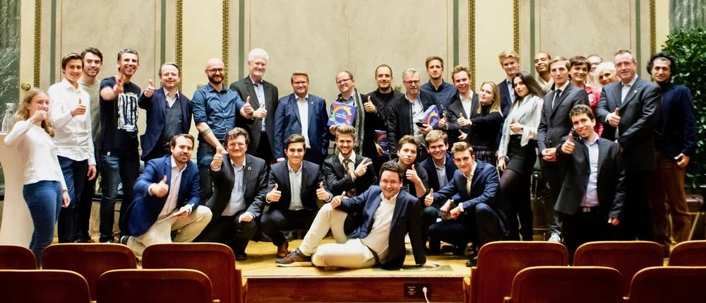 Jury: Heinrich Prokop (Gründer CleverClover), Rafael Kugel (Gründer Havelwasser), Ralf Peters (CIO Agrana), Markus Kainz (Gründer PrimeCrowd), Peter Kraus (Partner Hill Woltron), Gerhard Martinek (Managing Partner Zum goldenen Hirschen), Philipp List (Leiter Erste Financial Life Park), Michael Hagelmüller (Ashoka), Hermann Gams (Gründer DreamAcademia), Marko Haschej (Kurator TedX Klagenfurt), Mathias Lukas (Gründer Moonshot Pirates)