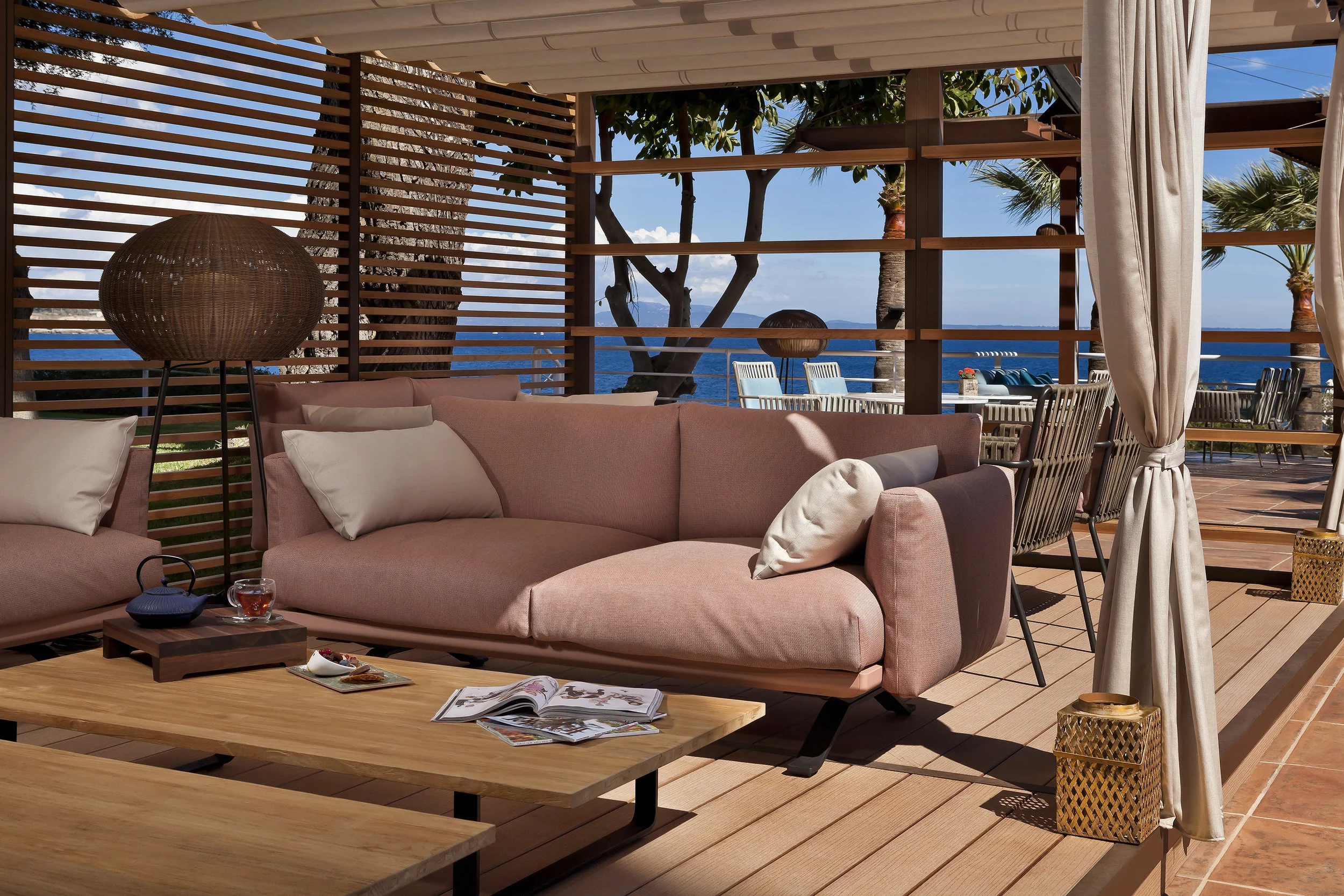353GranMeliaDeMar-Amaro_Terrace_Gazebo_Tea_Time.jpg