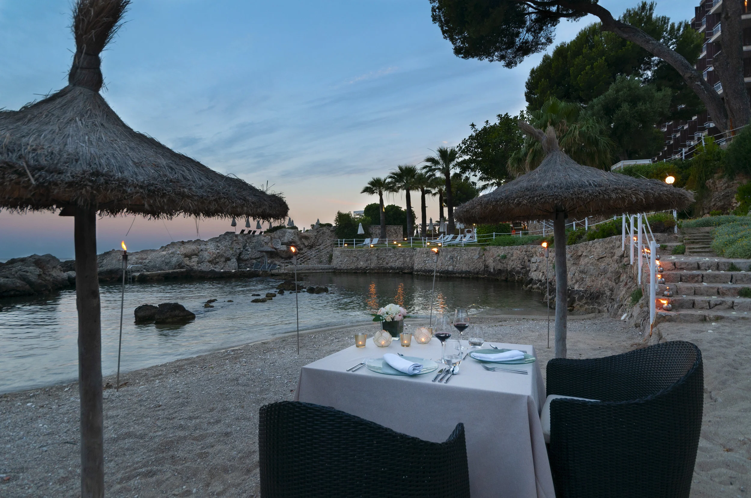 361GranMeliaDeMar-Romantic_Dinner.jpg