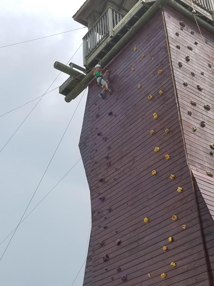 35971950_10215505396484774_707591588523540480_n.jpg