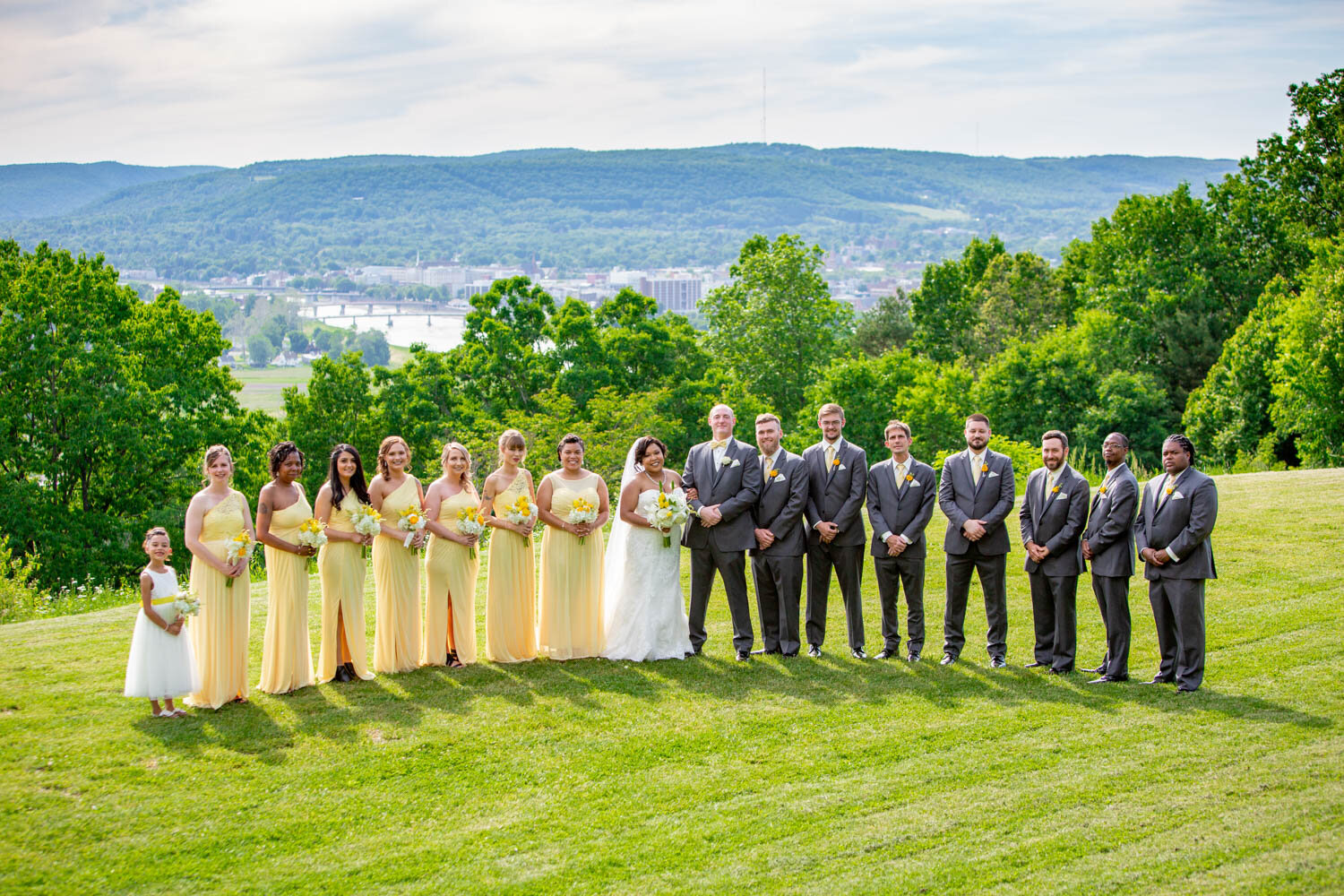 Syracuse-Rochester-Wedding-Photographer-Joe-Hy-Hilltop-Inn-Elmira-NY-5326.jpg