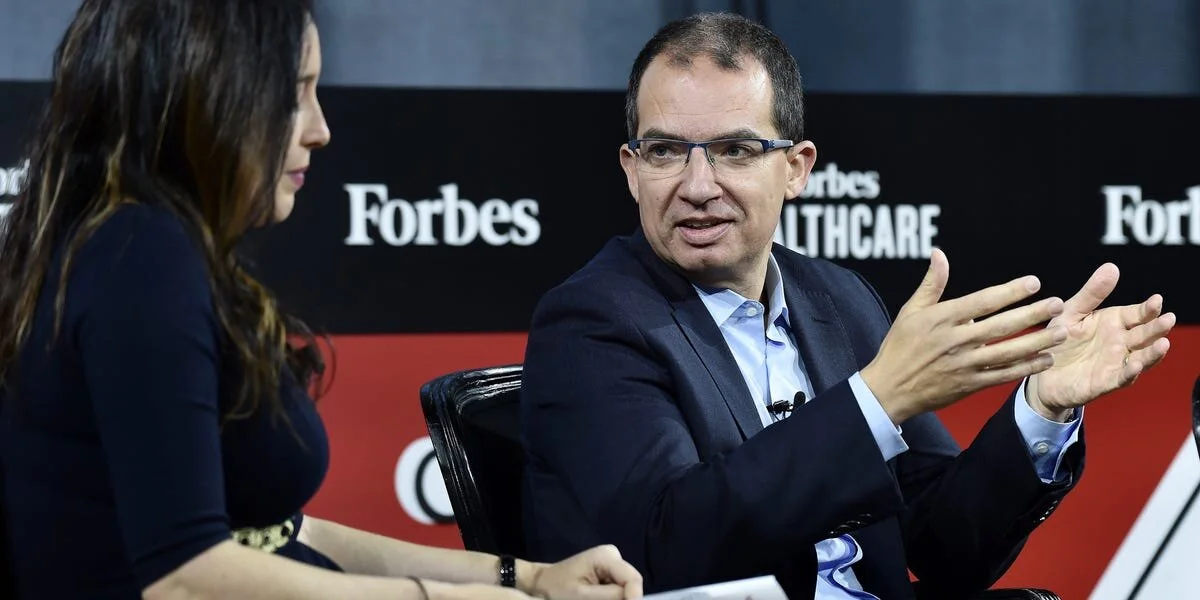 Moderna CEO on mutations, mRNA vaccine side effects & efficacy, timeline to normalcy...